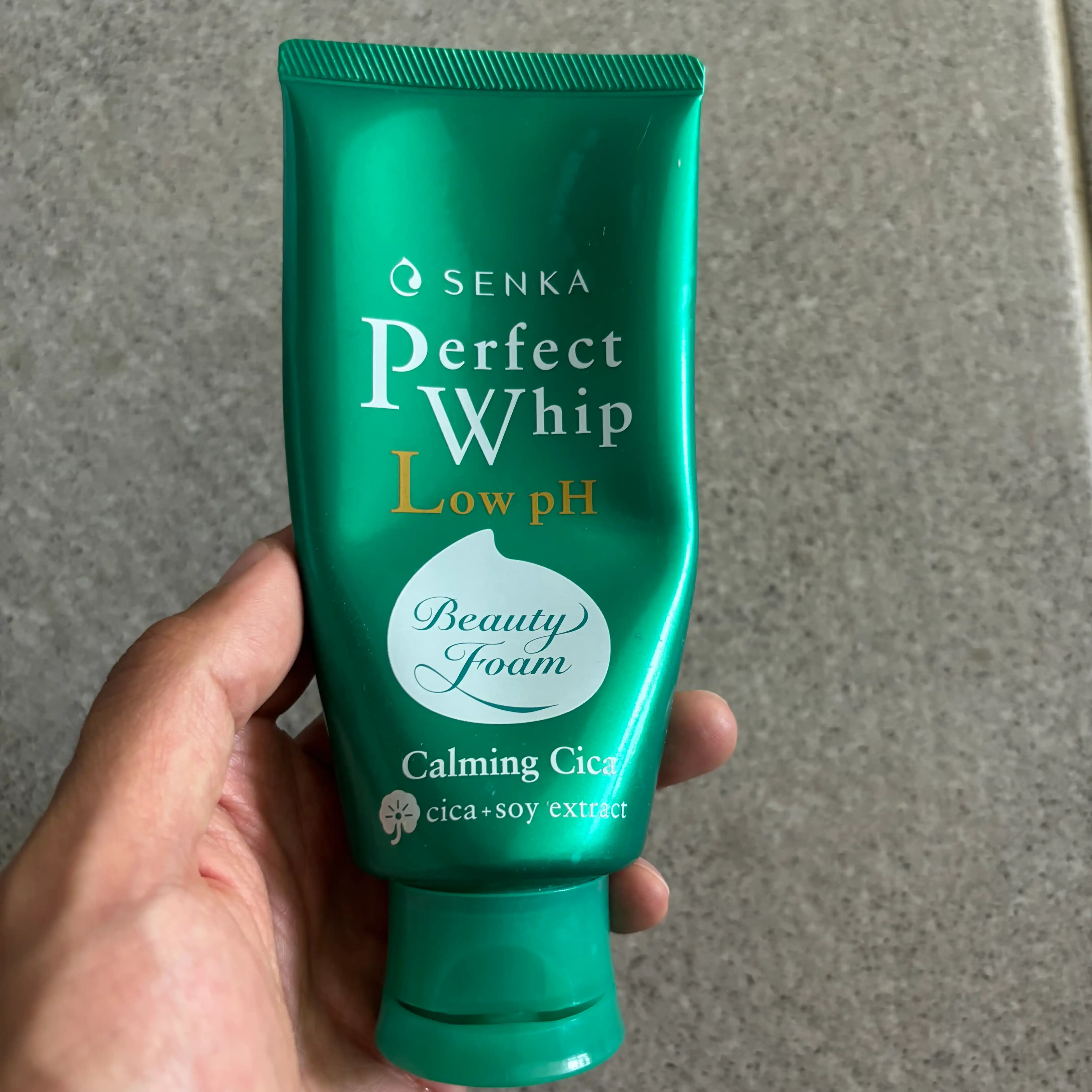 퍼펙트 휩 로우 PH 카밍 시카