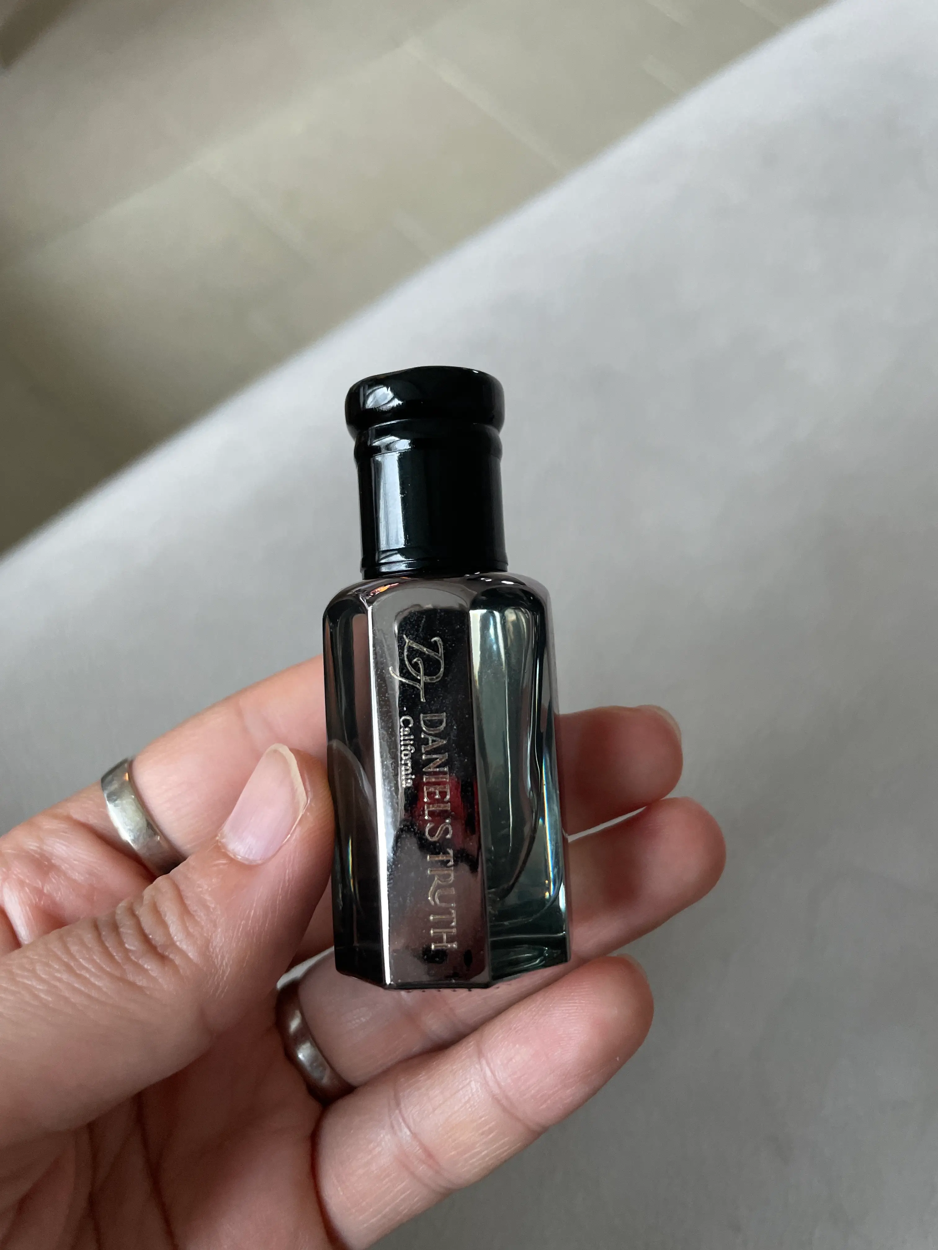 선택된 언니의파우치 리뷰 이미지 - [퓨어오일퍼퓸 밤쉘 10ml]