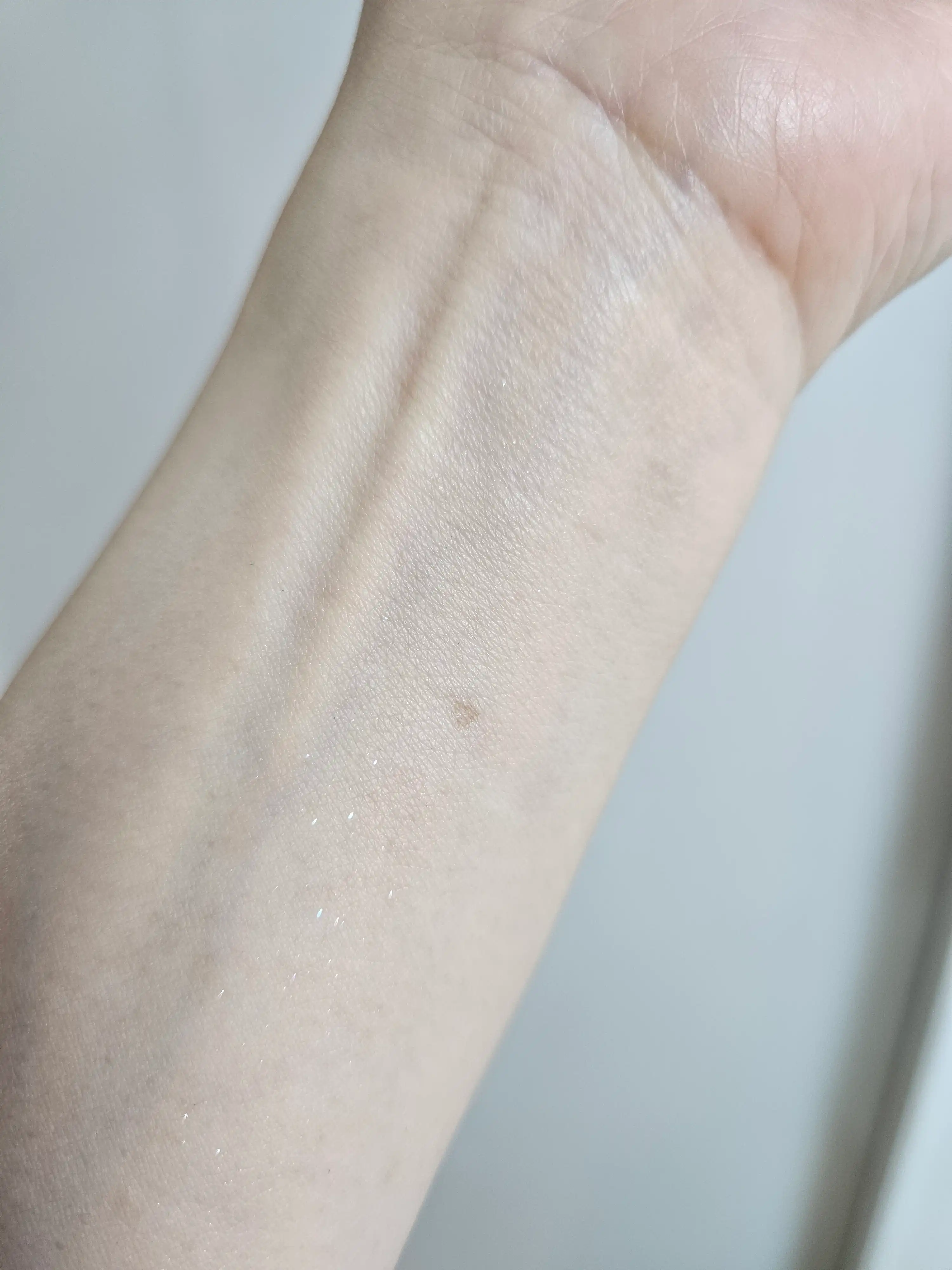 언니의파우치 리뷰 이미지 3 - [롱래스팅 팁 컨실러 픽싱 핏]