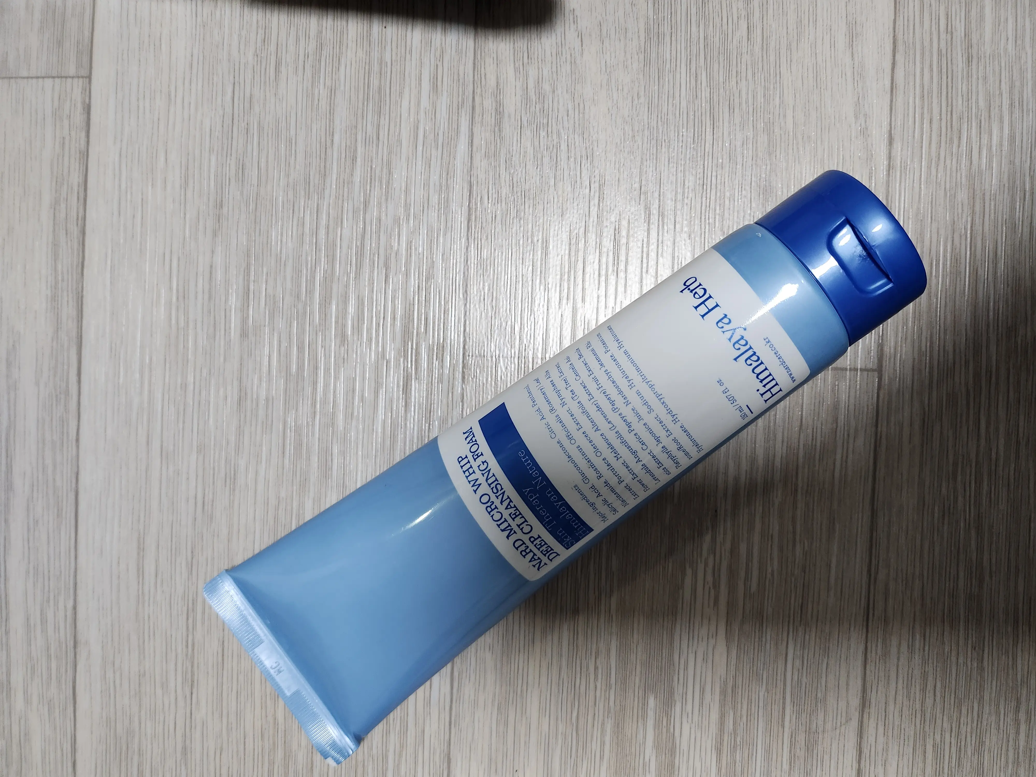 선택된 언니의파우치 리뷰 이미지 - [나드 마이크로 휩 딥 클렌징폼, 150ml]