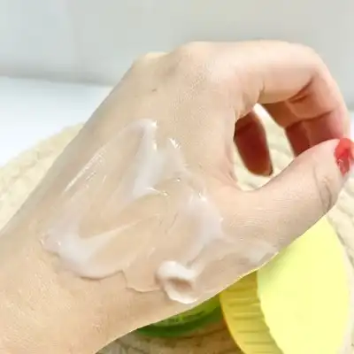 언니의파우치 리뷰 이미지 3 - [쑥 세라 카밍 모이스처 젤 크림]