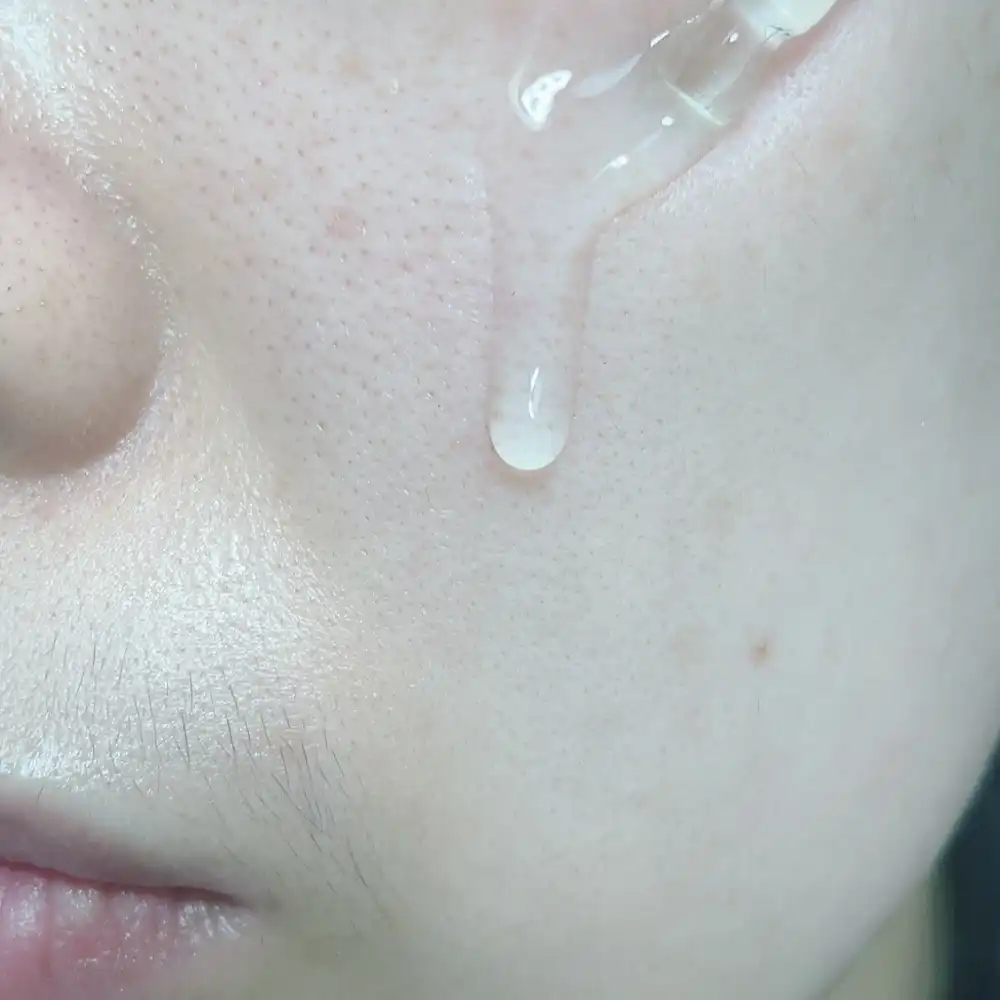 언니의파우치 리뷰 이미지 5 - [히알 수딩 수분 앰플]