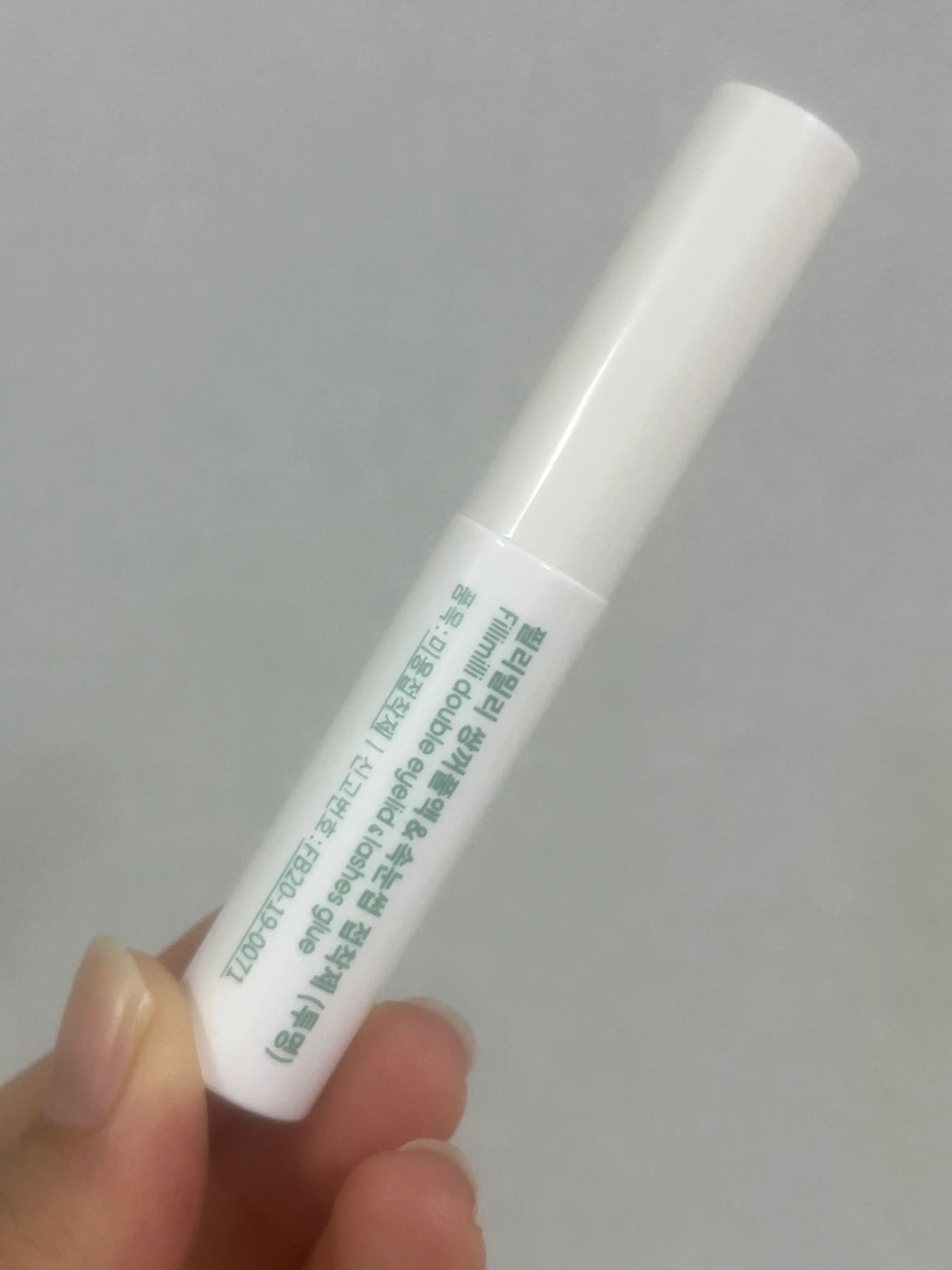 언니의파우치 리뷰 이미지 2 - [쌍꺼풀액 앤 속눈썹 접착제]