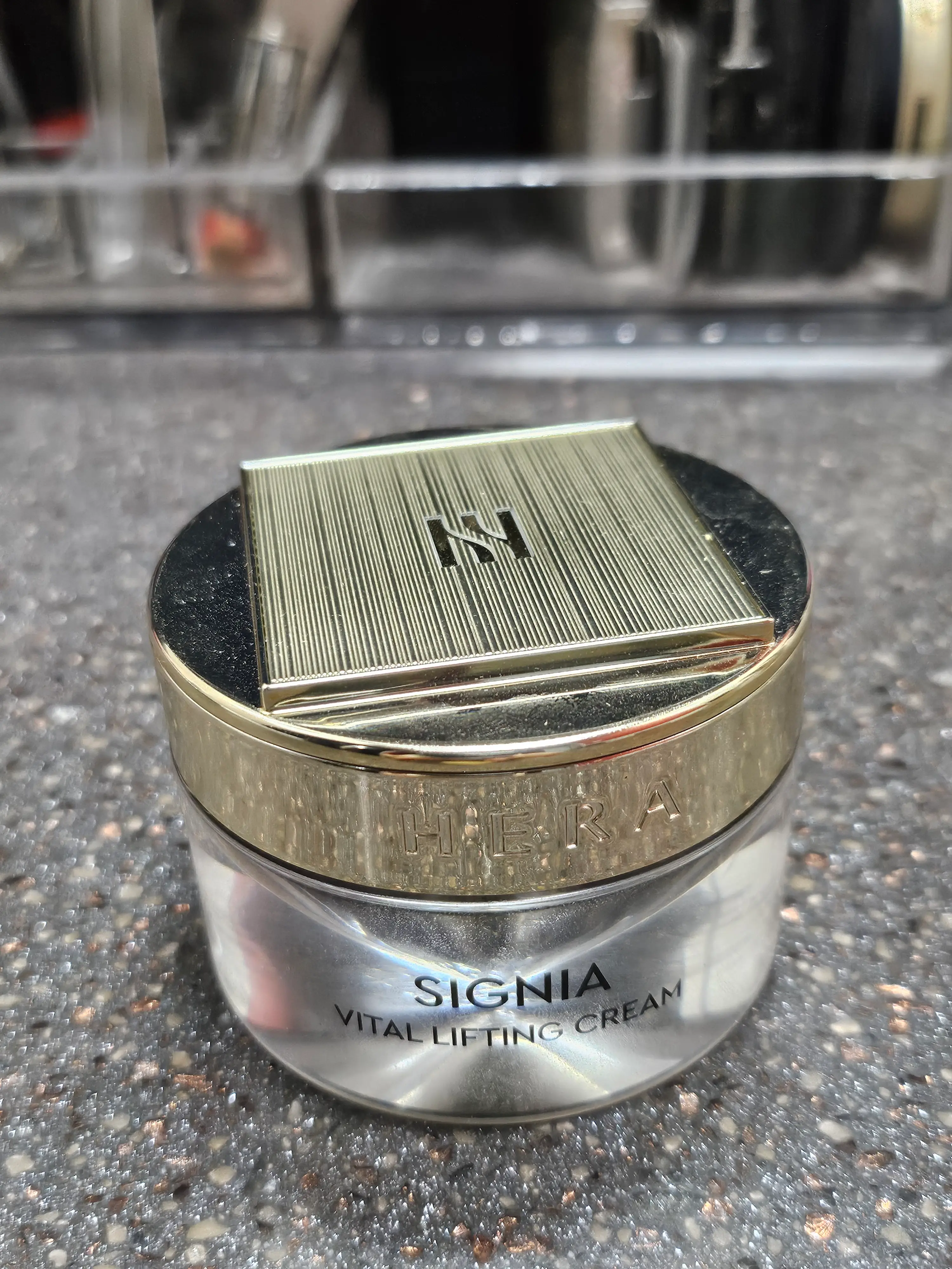 선택된 언니의파우치 리뷰 이미지 - [시그니아 바이탈 리프팅 크림]