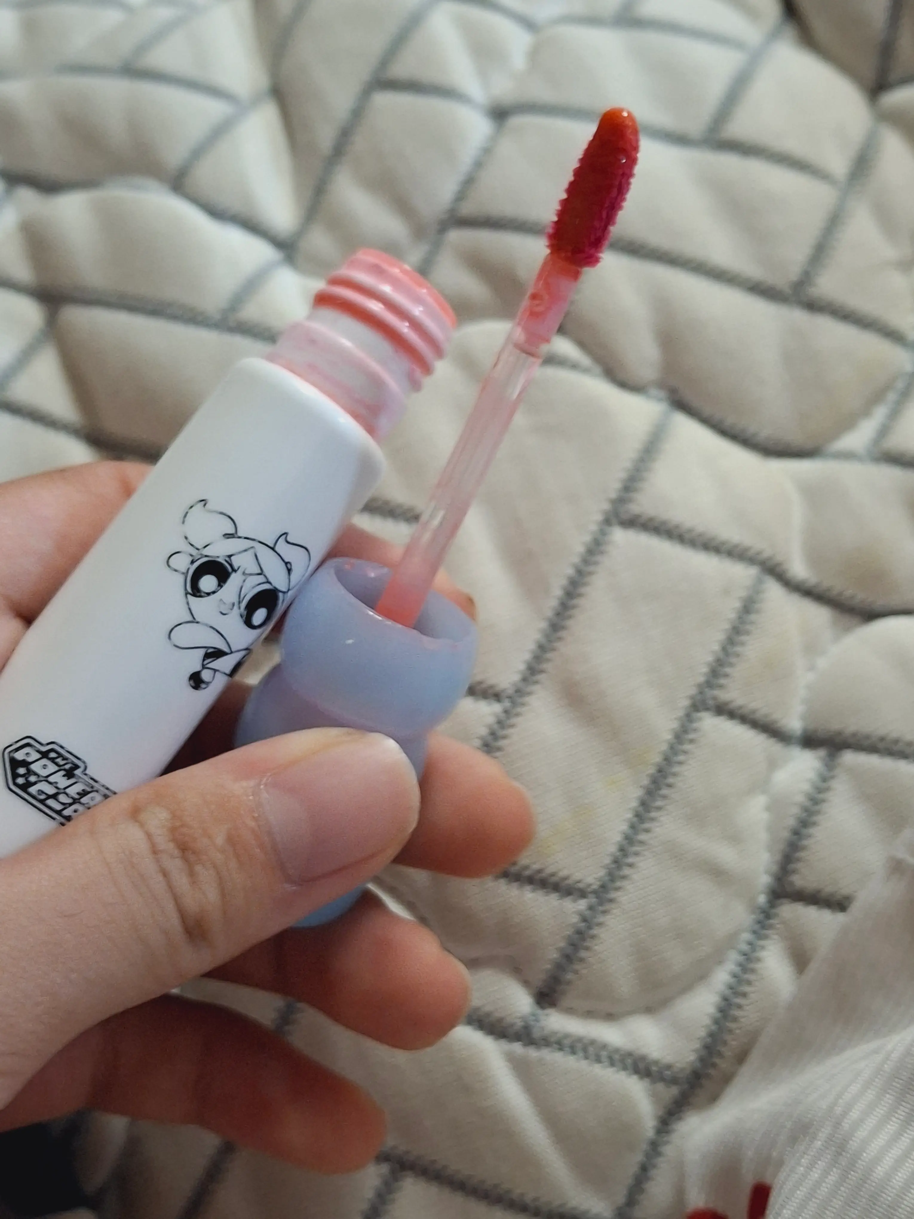 선택된 언니의파우치 리뷰 이미지 - [(컬러그램X파워퍼프걸) 탕후루 탱글 틴트]