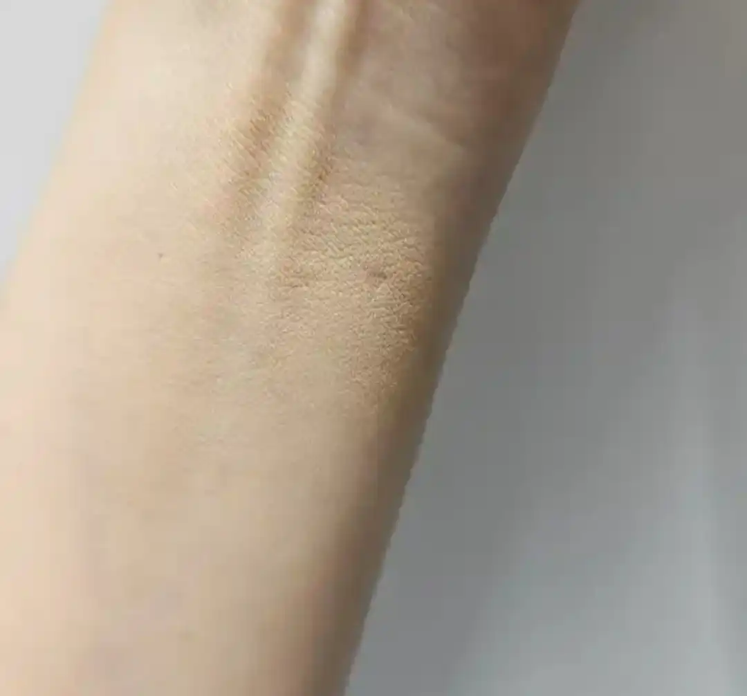 언니의파우치 리뷰 이미지 5 - [커버리셔스 얼티밋 화이트 쿠션 [21 로제]]