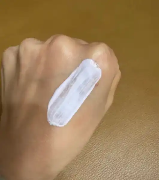 언니의파우치 리뷰 이미지 - [워터풀 퍼플 톤업 선크림]