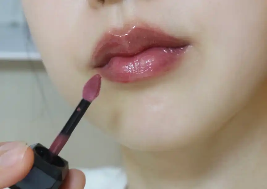 언니의파우치 리뷰 이미지 2 - [센슈얼 누드 글로스]