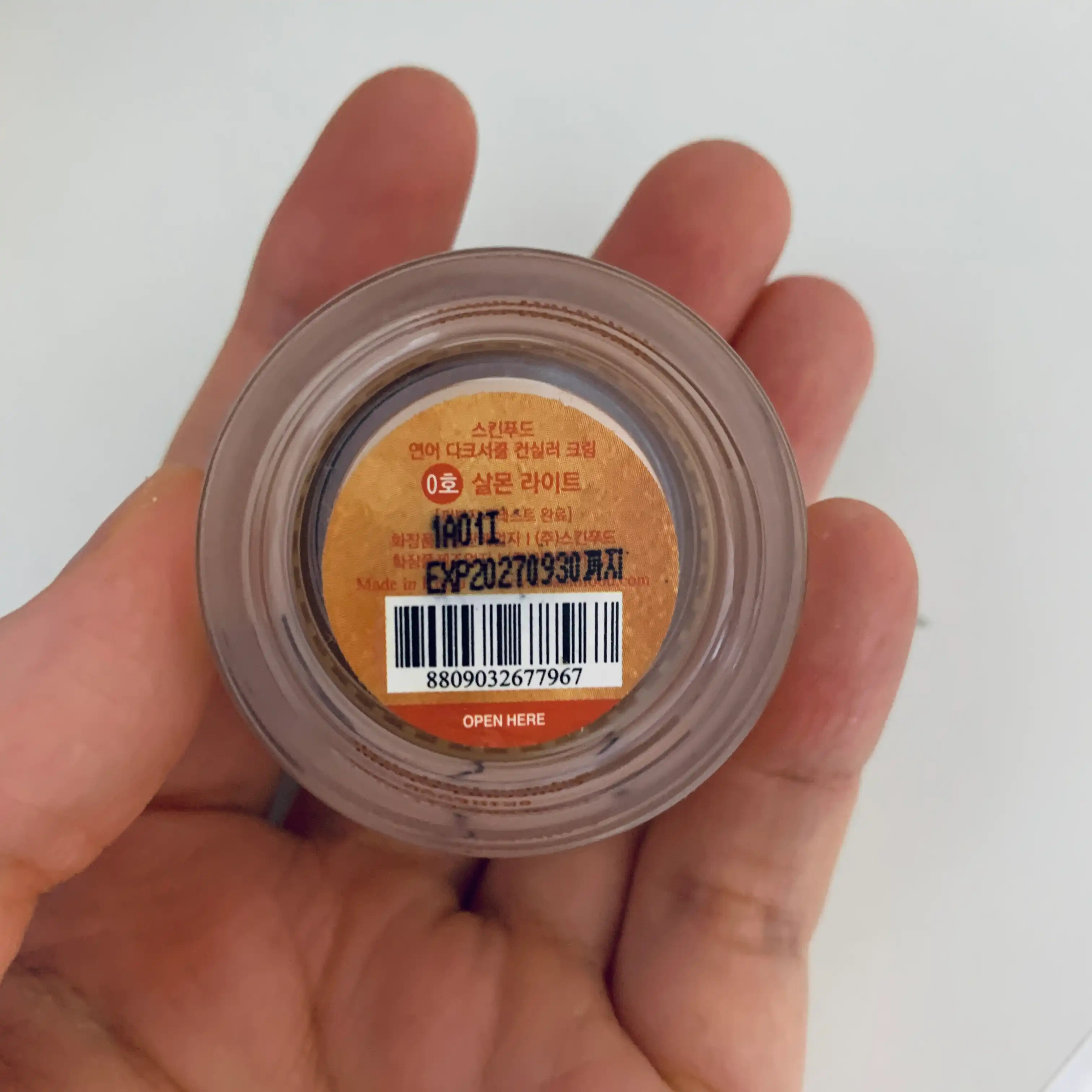 스킨푸드 연어 다크서를 컨실러 크림 0호 살몬 라이트