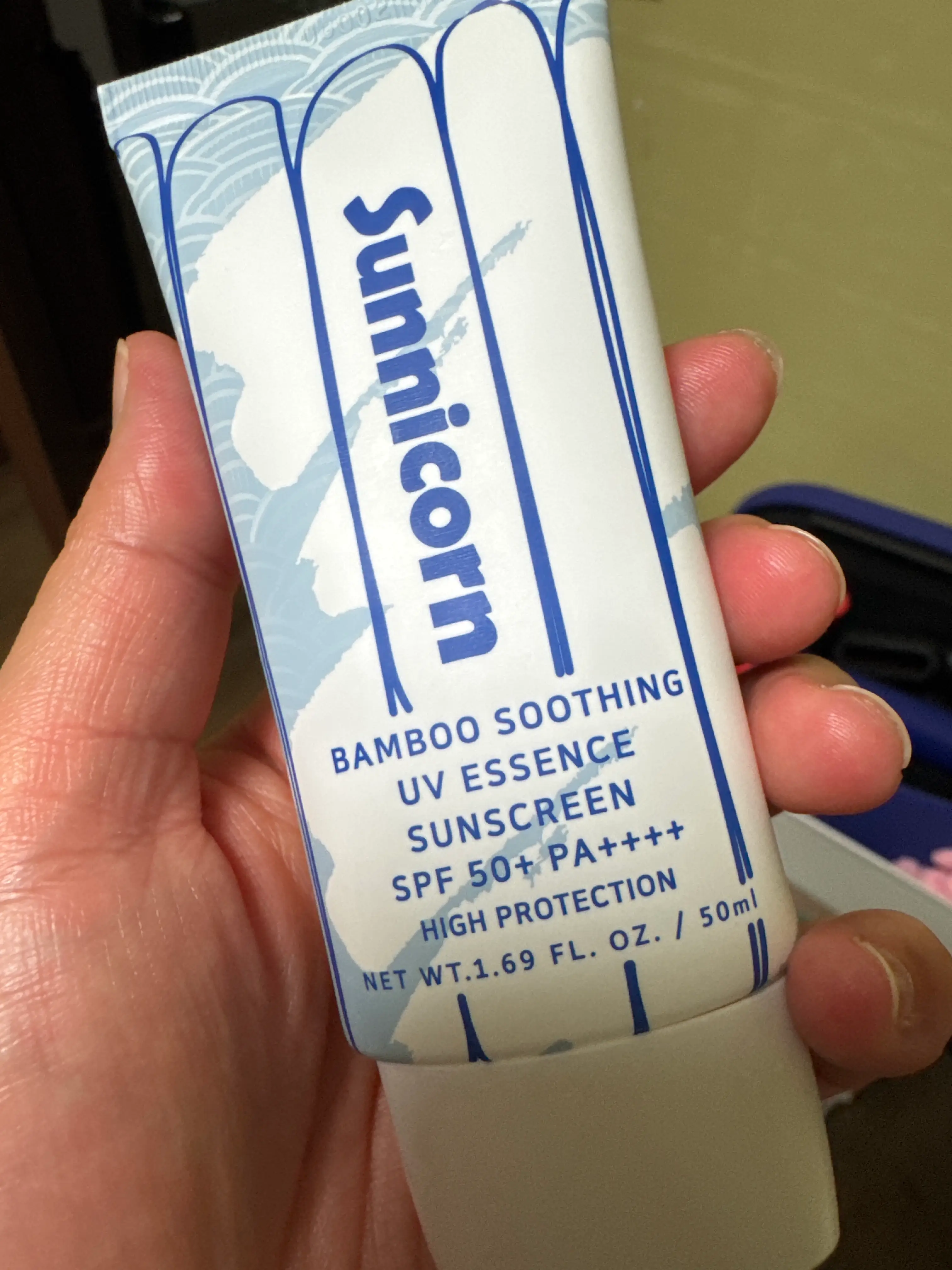 선택된 언니의파우치 리뷰 이미지 - [뱀부 수딩 유브이 선 에센스]