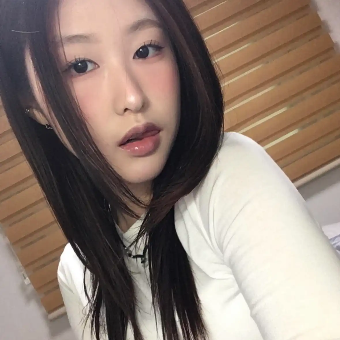 언니의파우치 리뷰 이미지 2 - [3D 볼류밍 글로스]