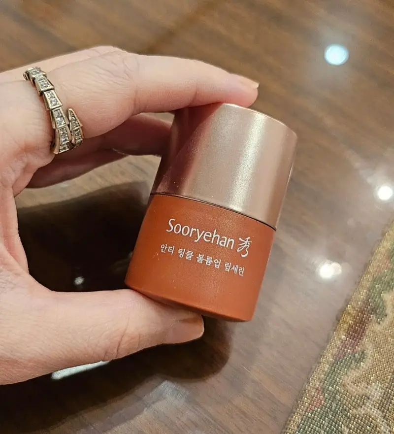 선택된 언니의파우치 리뷰 이미지 - [안티 링클 볼륨업 립세린]