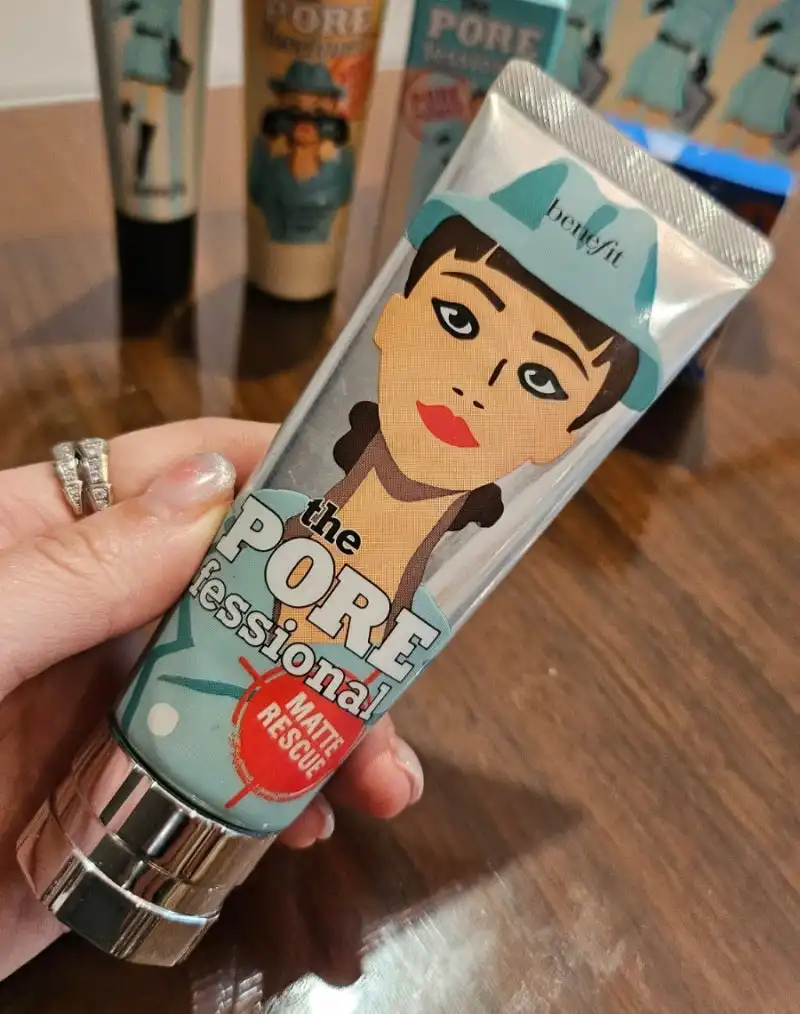 더 포어페셔널 매트 레스큐