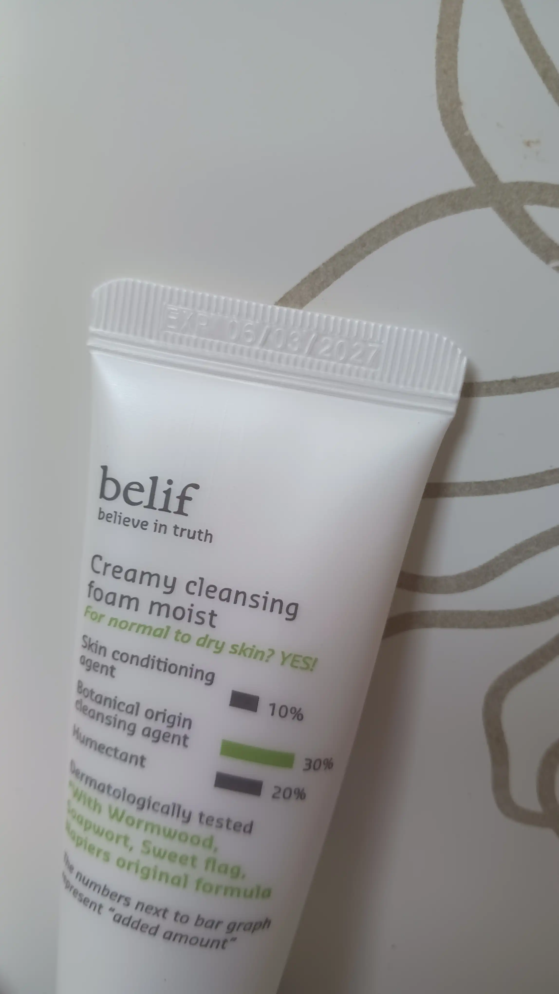 크리미 클렌징 폼 모이스트