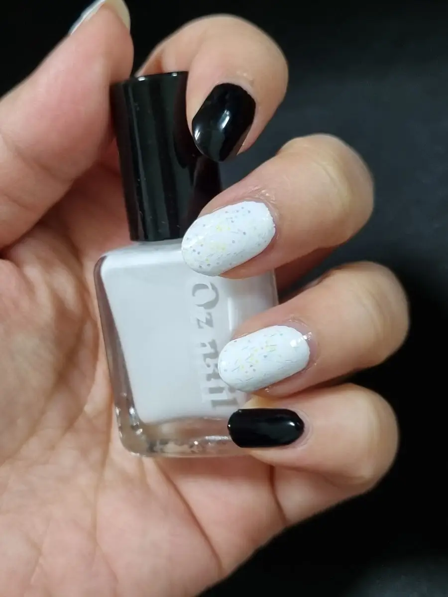 선택된 언니의파우치 리뷰 이미지 - [샤인 무드 네일 매니큐어]