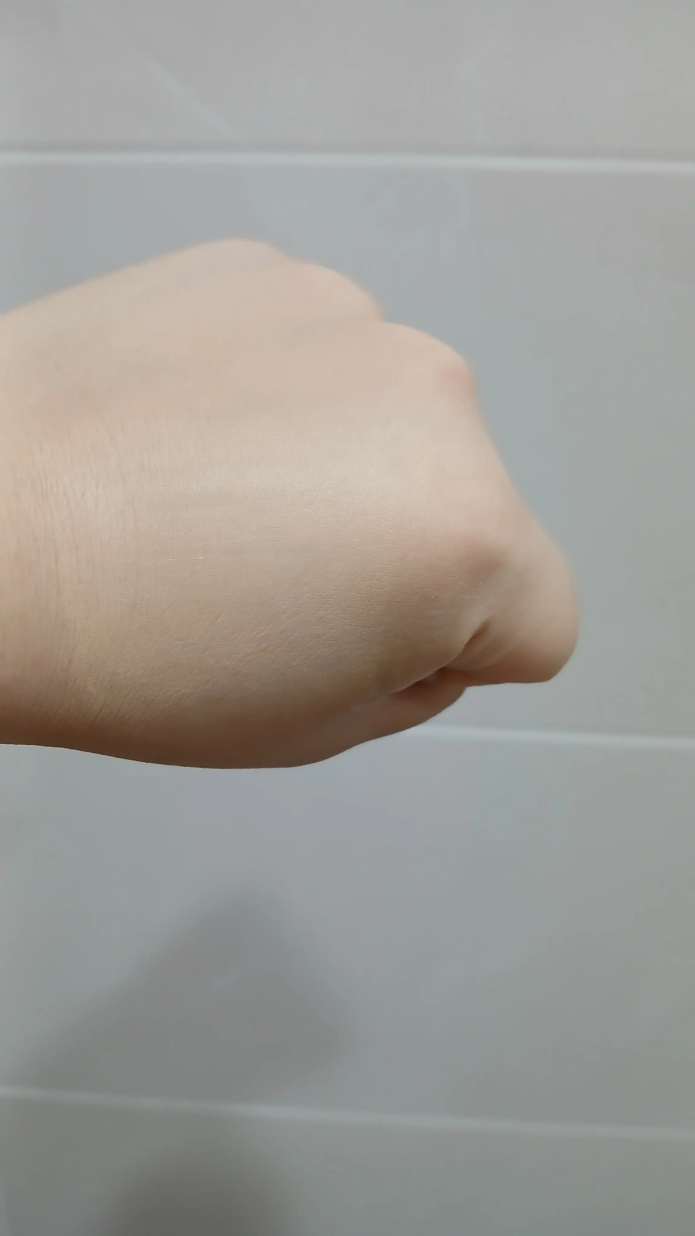 선택된 언니의파우치 리뷰 이미지 - [에이지 리와인드 컨실러]