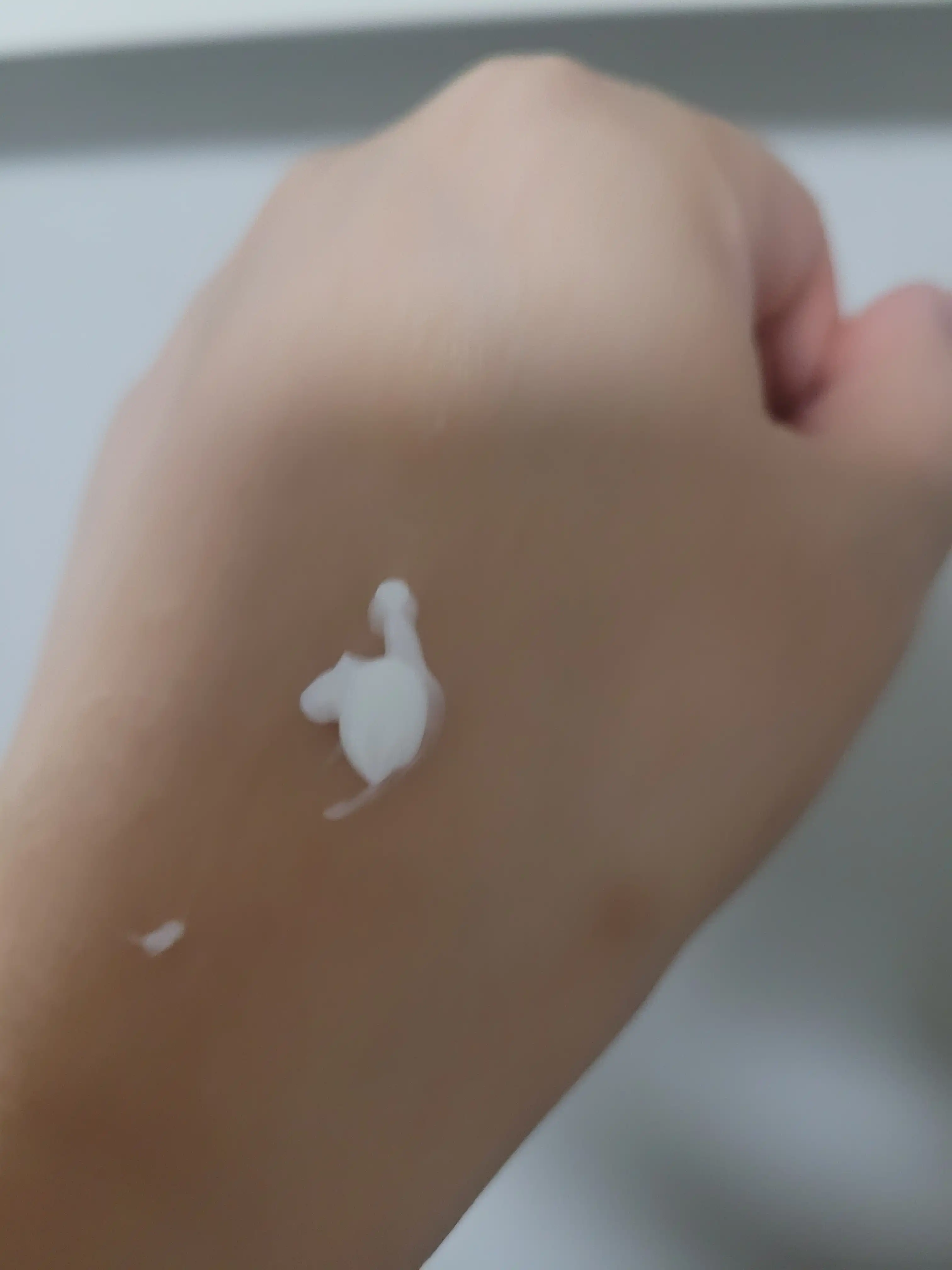 언니의파우치 리뷰 이미지 2 - [EGF 알란테놀 리페어 크림]