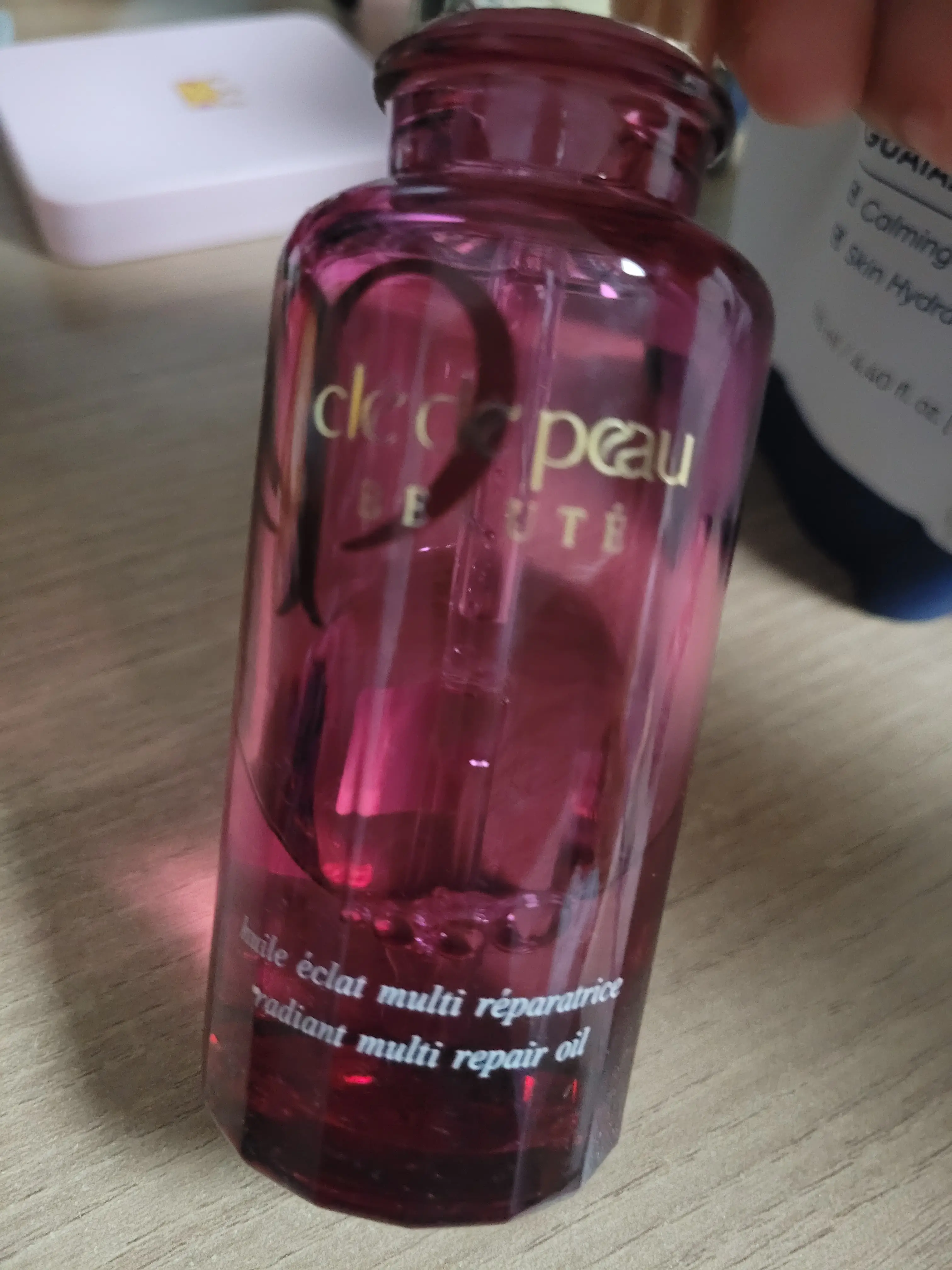 선택된 언니의파우치 리뷰 이미지 - [래디언트 멀티 리페어 오일]