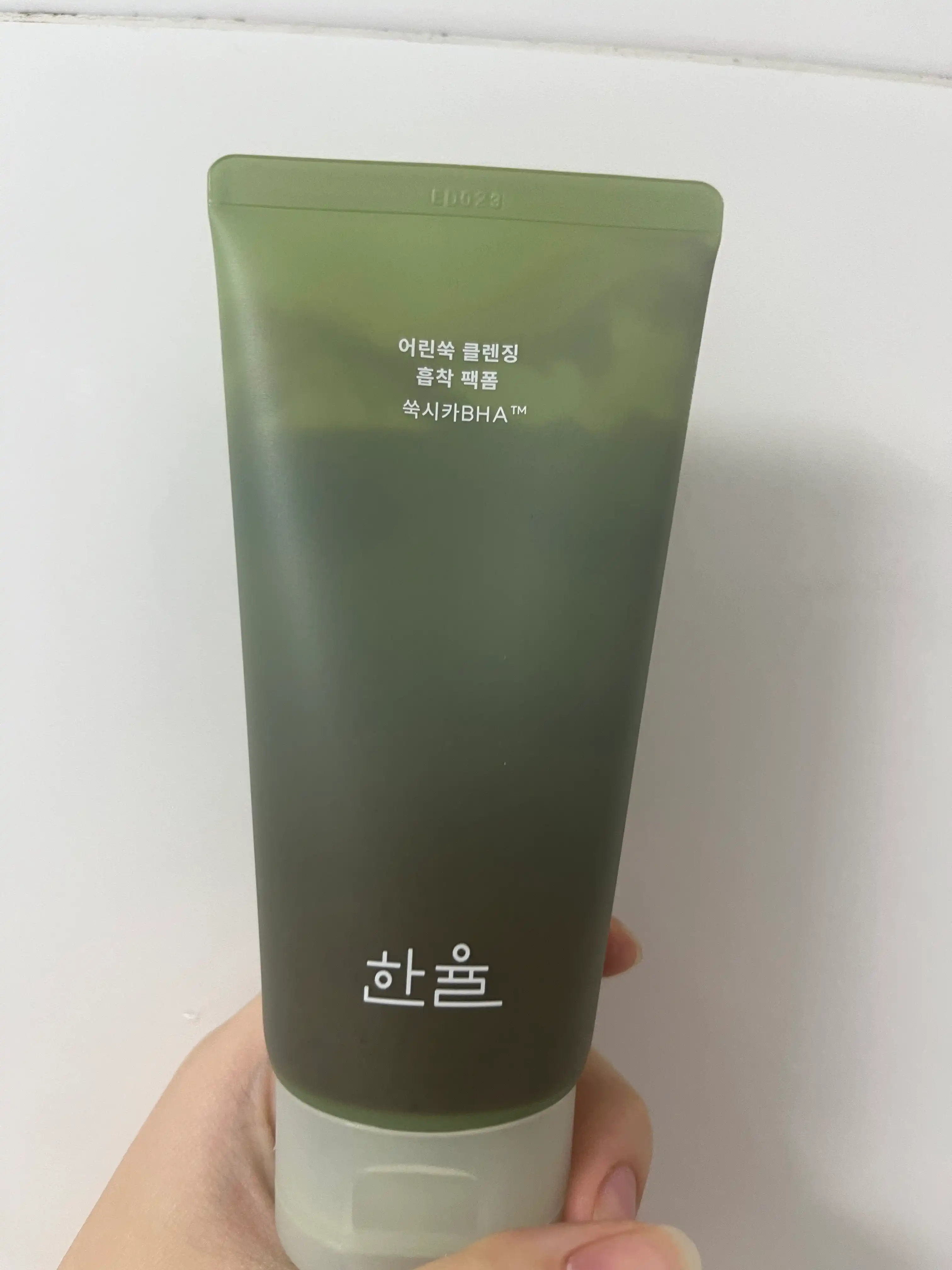 언니의파우치 리뷰 이미지 - [어린쑥 클렌징 흡착 팩폼]