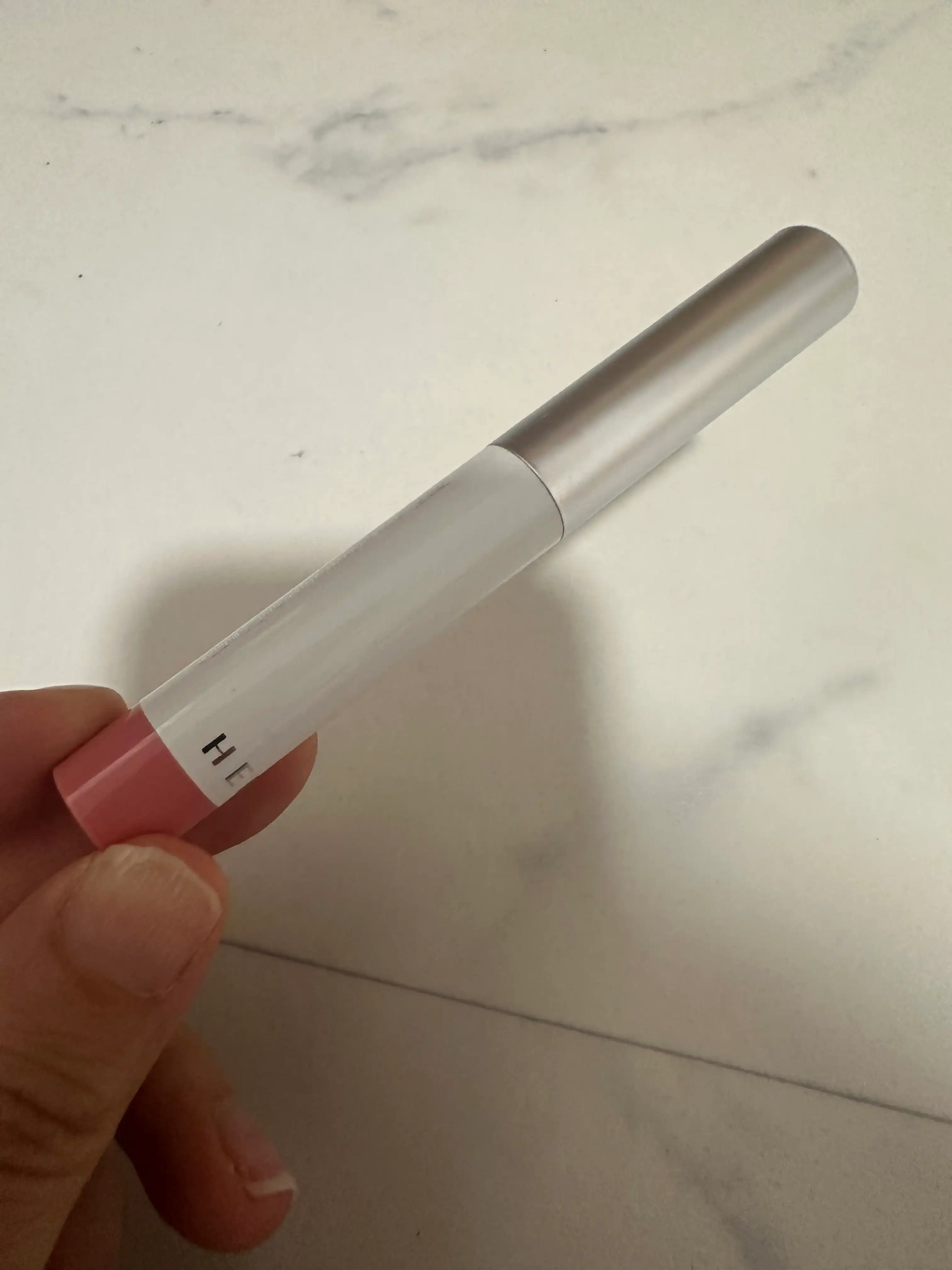 오버 블러 립 펜슬