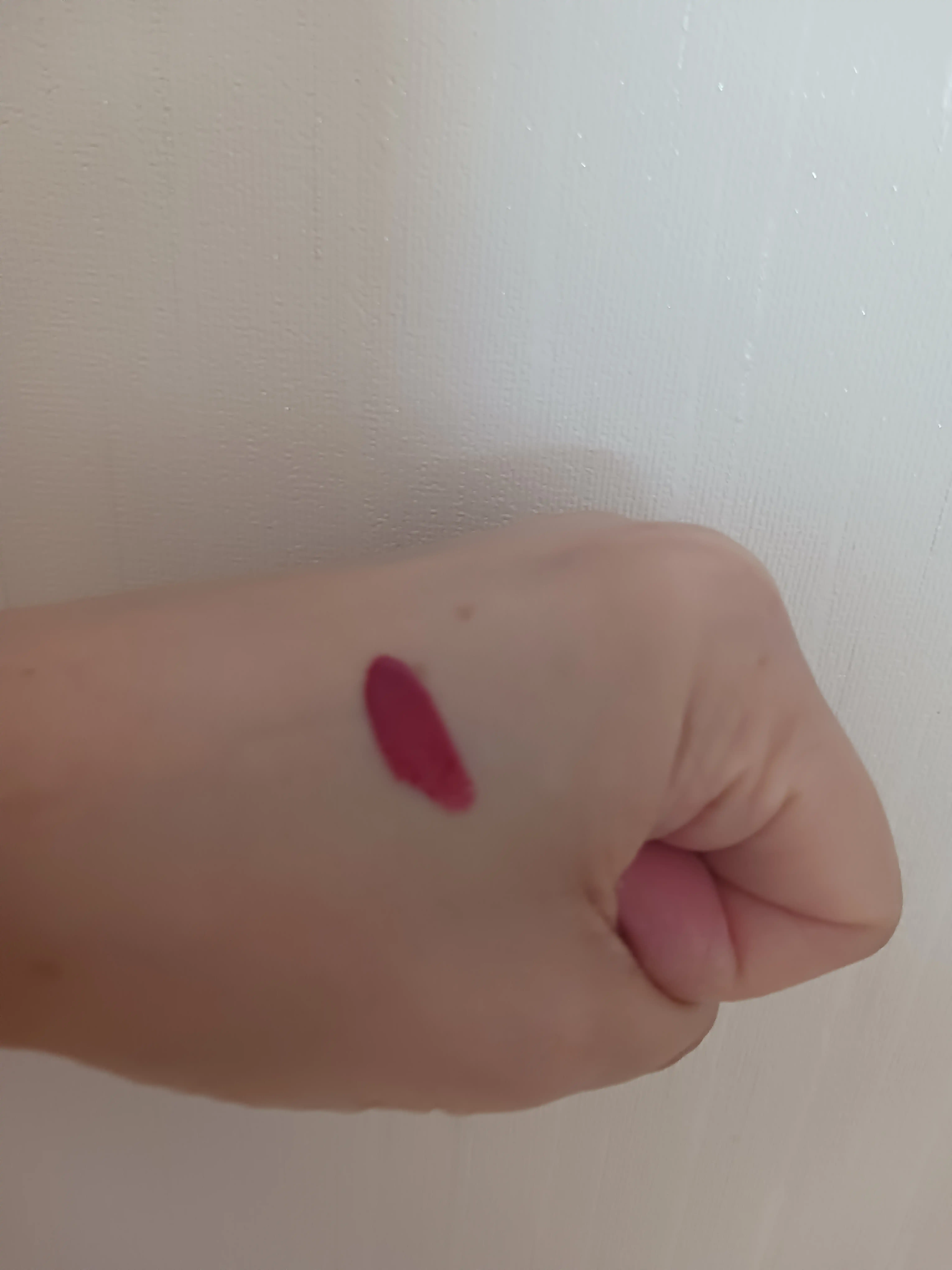언니의파우치 리뷰 이미지 3 - [센슈얼 피팅 글로우 틴트]