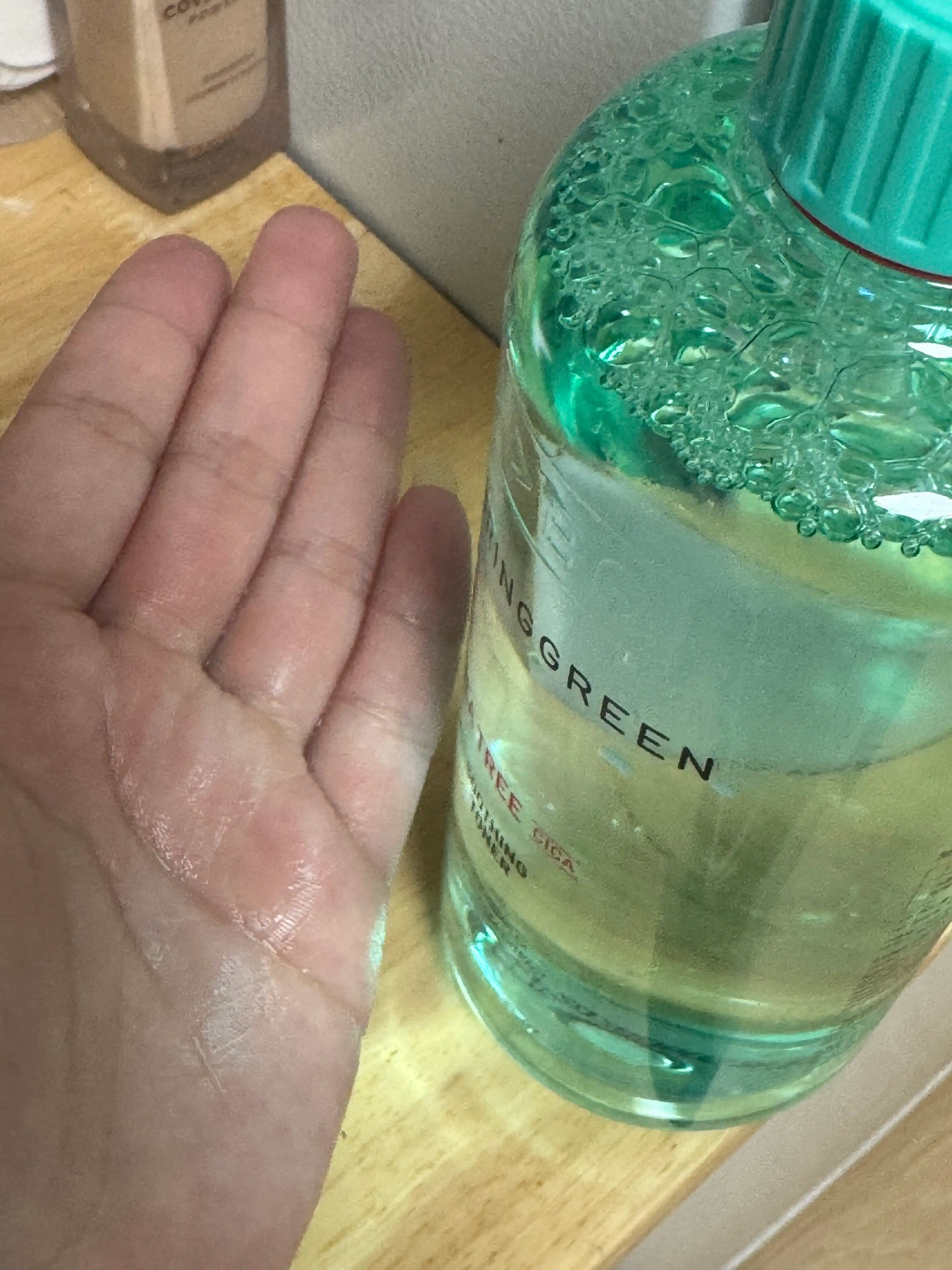 언니의파우치 리뷰 이미지 2 - [티트리 시카 수딩 토너]