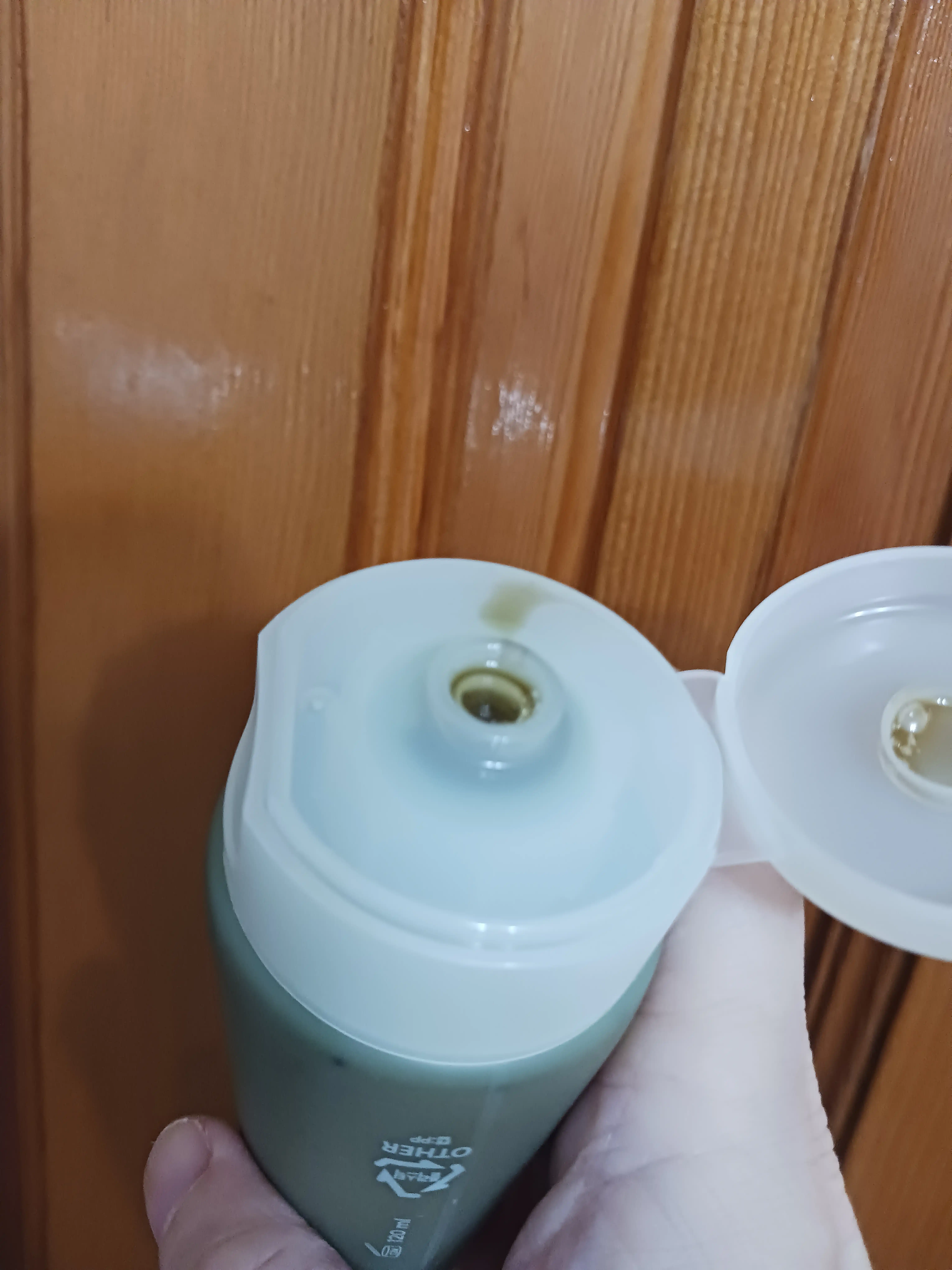 언니의파우치 리뷰 이미지 2 - [어린쑥 클렌징 흡착 팩폼]
