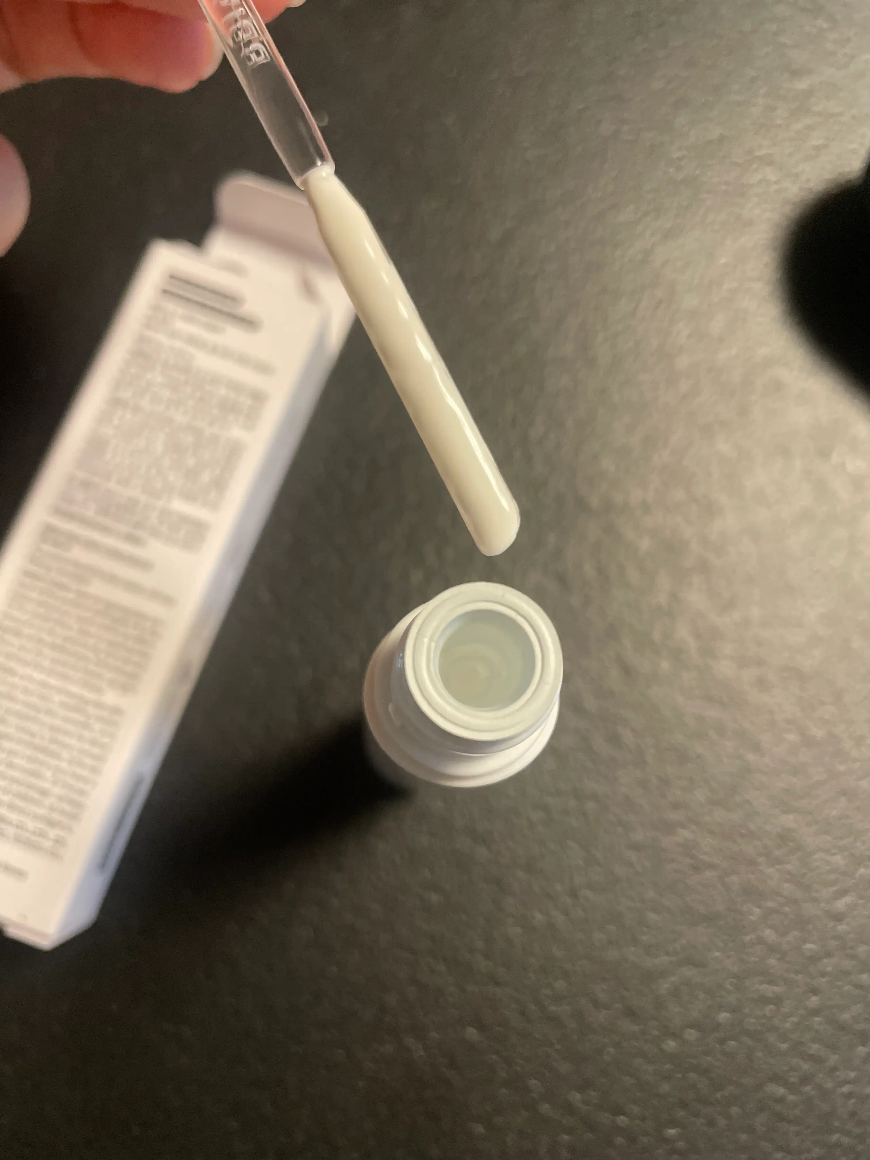 언니의파우치 리뷰 이미지 2 - [오 스테이 컨실러 00밀크]