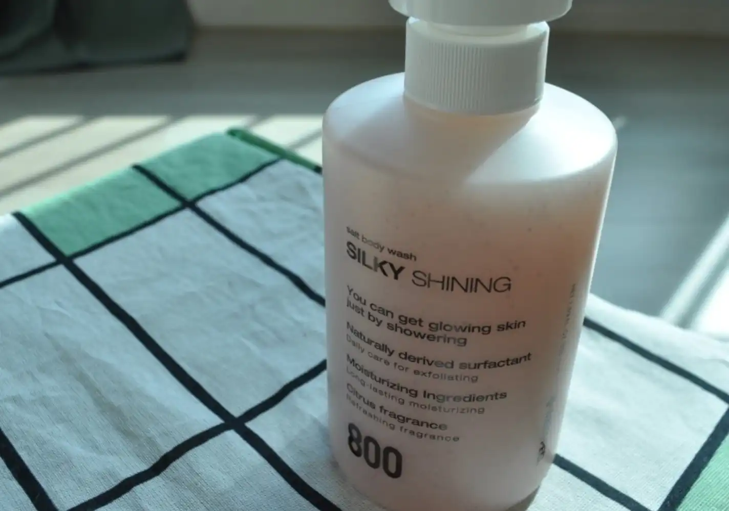 실키 샤이닝 솔트 바디워시