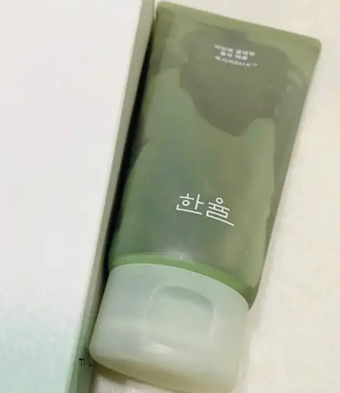 언니의파우치 리뷰 이미지 2 - [어린쑥 클렌징 흡착 팩폼]
