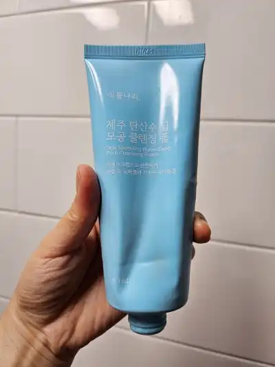 언니의파우치 리뷰 이미지 - [제주 탄산수 휩 파워 클렌징 폼]