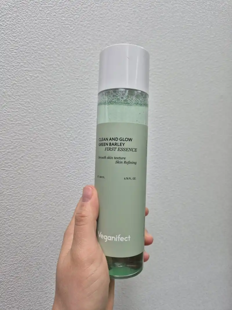 클린 앤 글로우 청보리 퍼스트 에센스