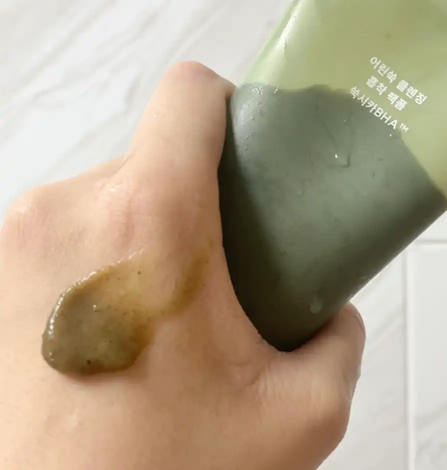 언니의파우치 리뷰 이미지 2 - [어린쑥 클렌징 흡착 팩폼]