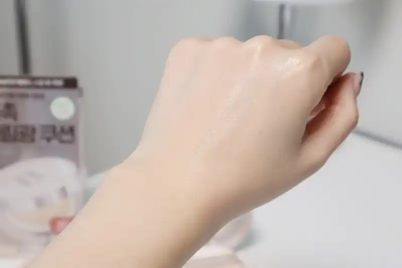 언니의파우치 리뷰 이미지 2 - [에센스 스킨 듀 쿠션]