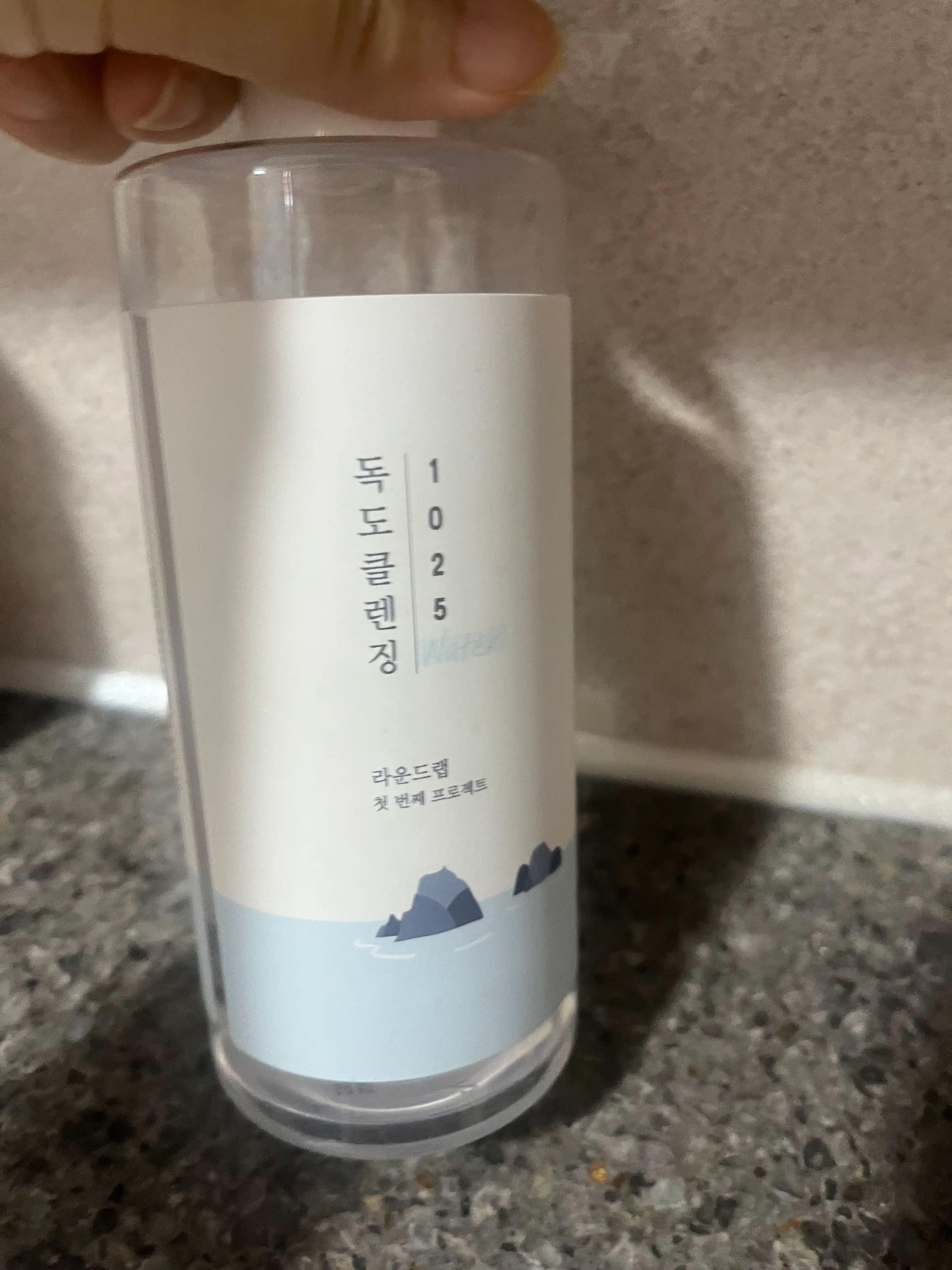 언니의파우치 리뷰 이미지 2 - [1025 독도 클렌징 워터]