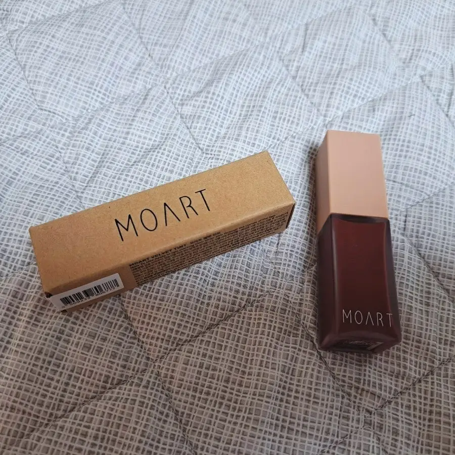 선택된 언니의파우치 리뷰 이미지 - [모아트 벨벳 틴트 [V5 벨벳 로얄]]