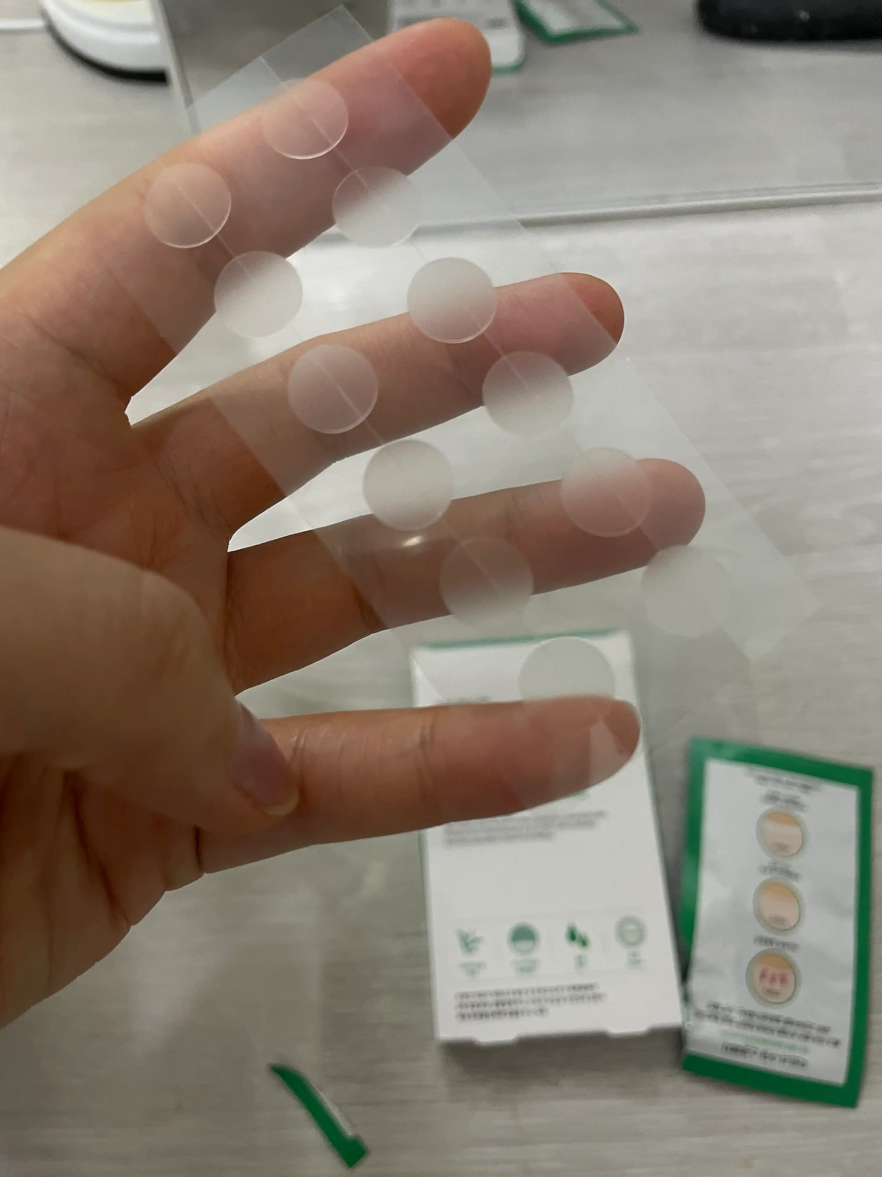 언니의파우치 리뷰 이미지 2 - [티트리 수딩 스팟패치]