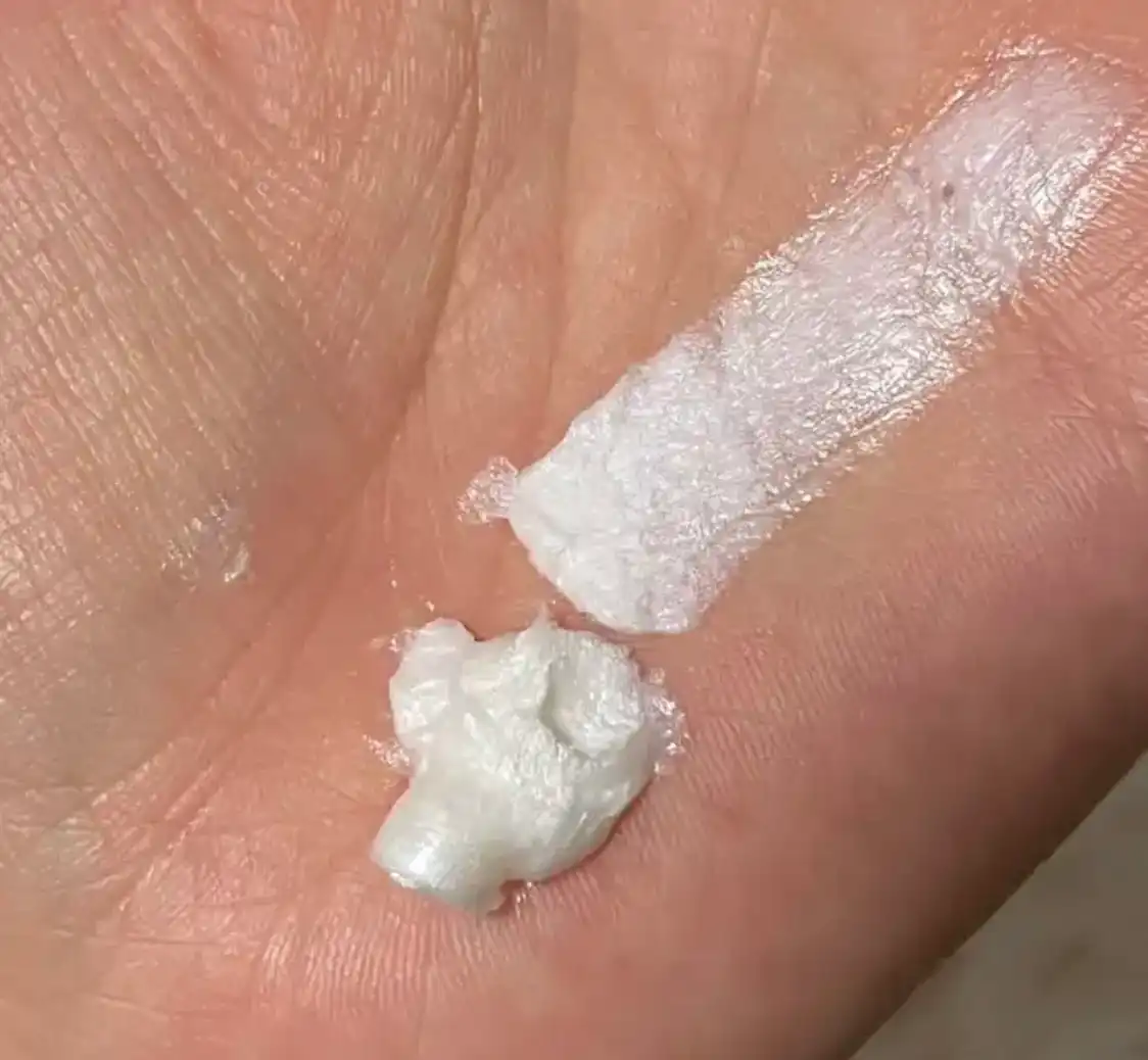 언니의파우치 리뷰 이미지 2 - [하이퍼 리얼 프레쉬 캔버스 크림 투 폼 클렌저]