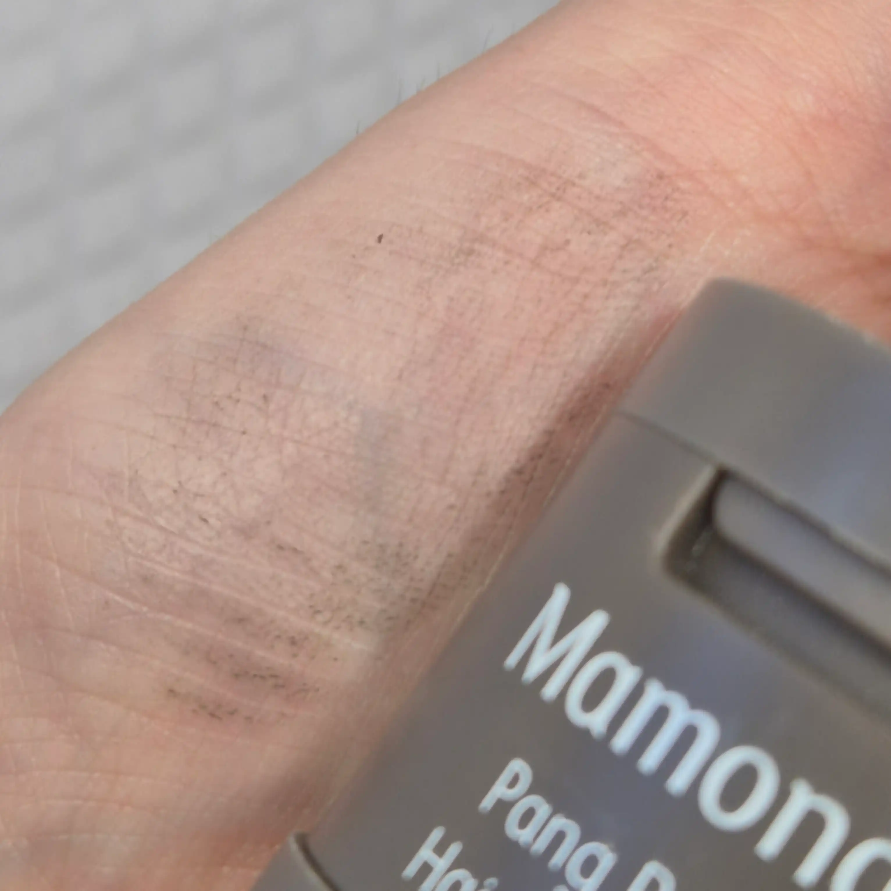 언니의파우치 리뷰 이미지 2 - [팡팡 헤어 섀도우 [01호 동안헤어]]