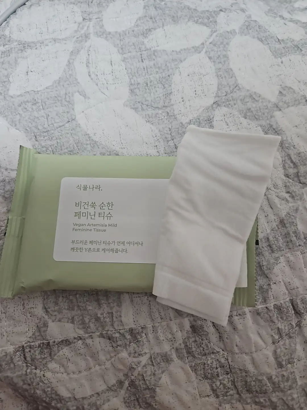 언니의파우치 리뷰 이미지 3 - [비건쑥 마일드 페미닌티슈]