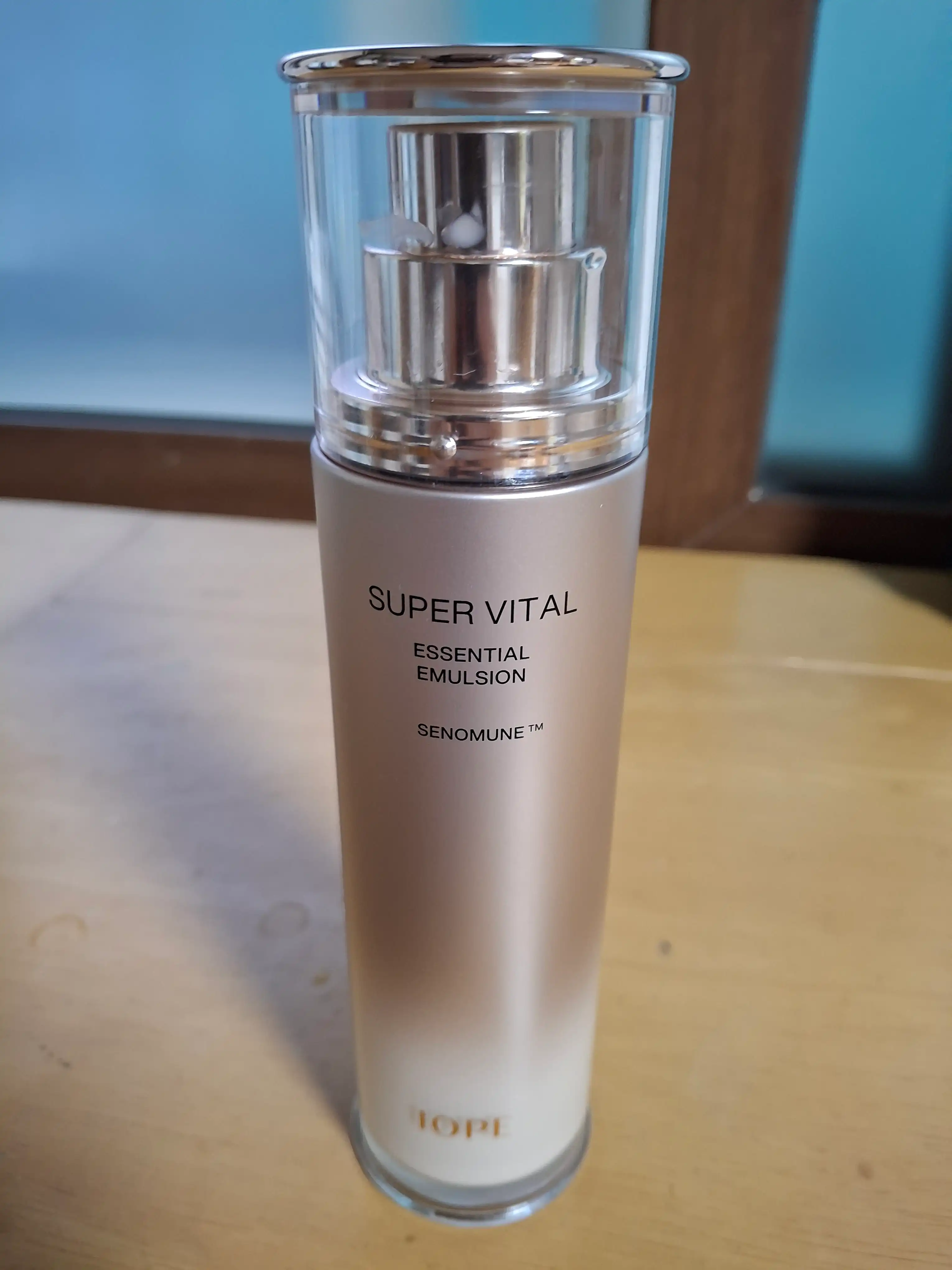 슈퍼바이탈 에센셜 에멀젼