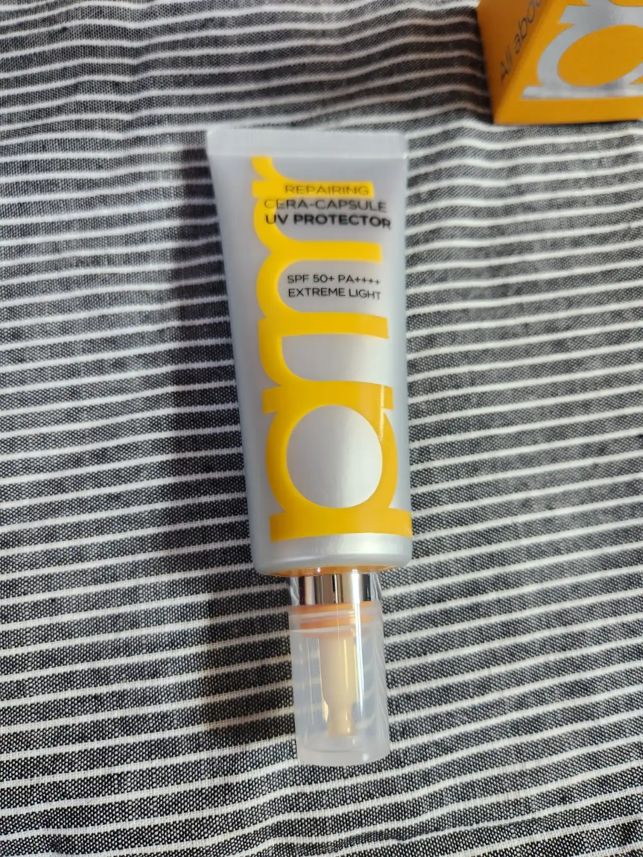 리페어링 세라캡슐 UV 프로텍터