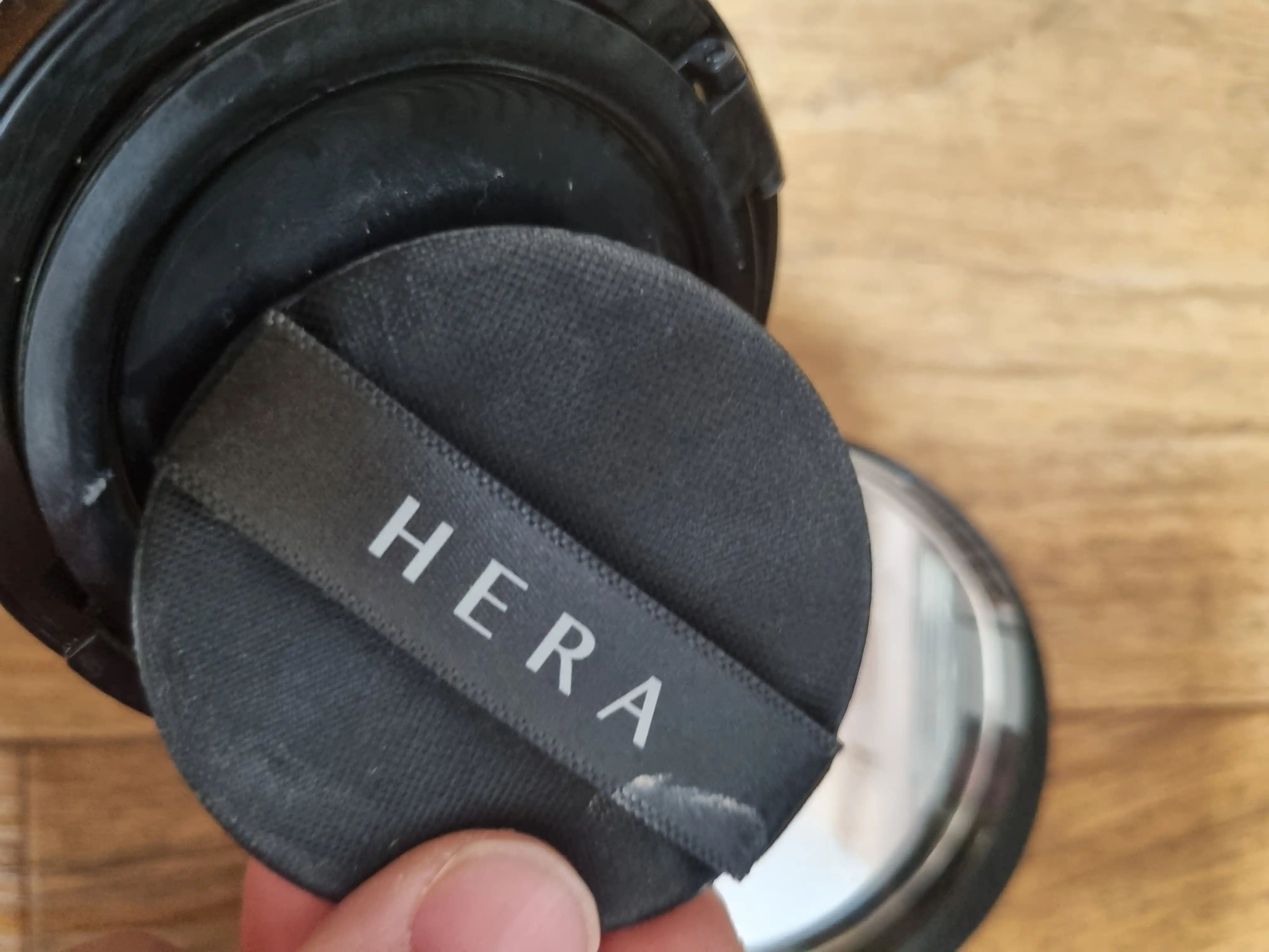 언니의파우치 리뷰 이미지 5 - [블랙 쿠션 파운데이션]