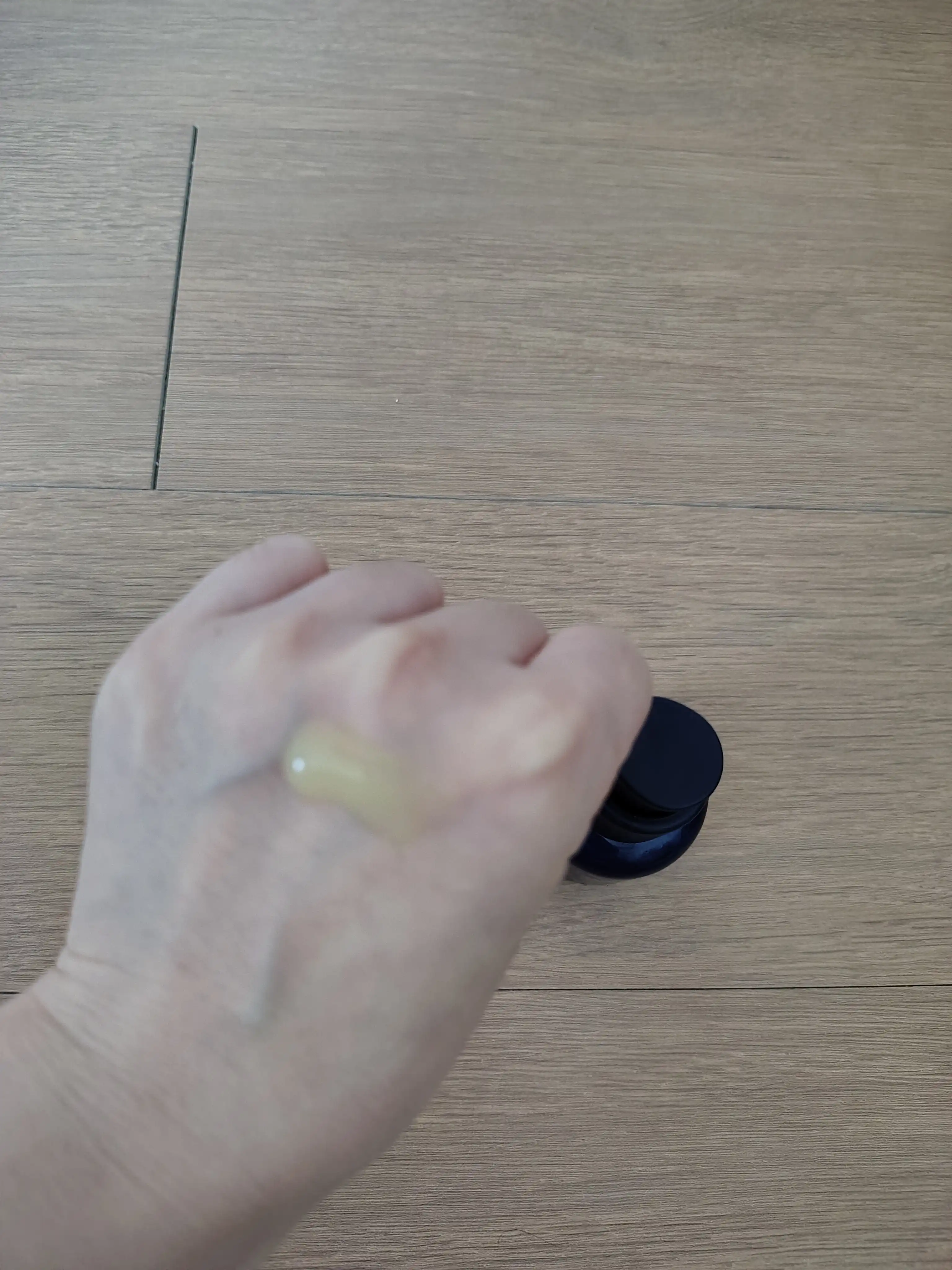 언니의파우치 리뷰 이미지 2 - [레티놀 그린티 PDRN 스킨부스터 앰플]