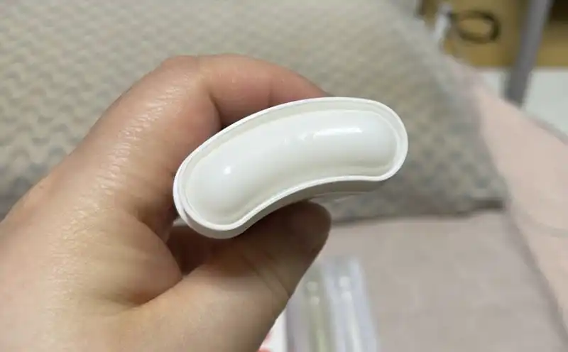언니의파우치 리뷰 이미지 2 - [시어버터 아기발 스틱]