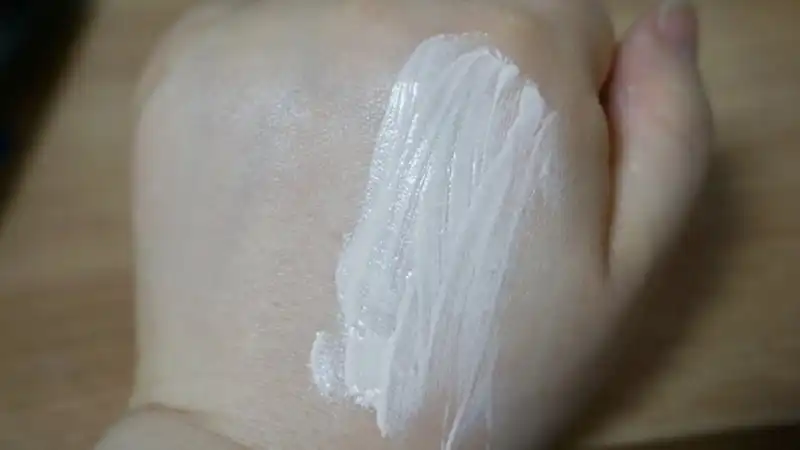 언니의파우치 리뷰 이미지 2 - [UV프로텍터 톤업]