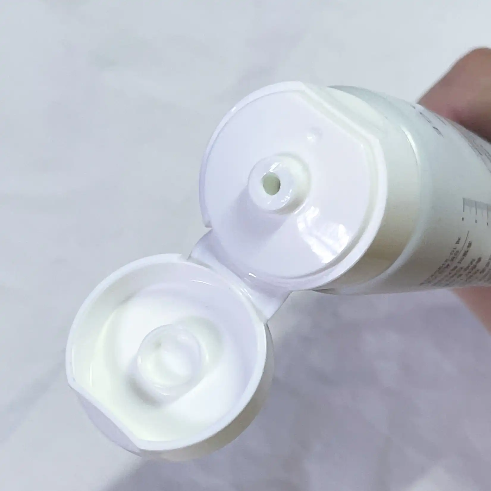 언니의파우치 리뷰 이미지 2 - [리얼 히알루로닉 100 크림]