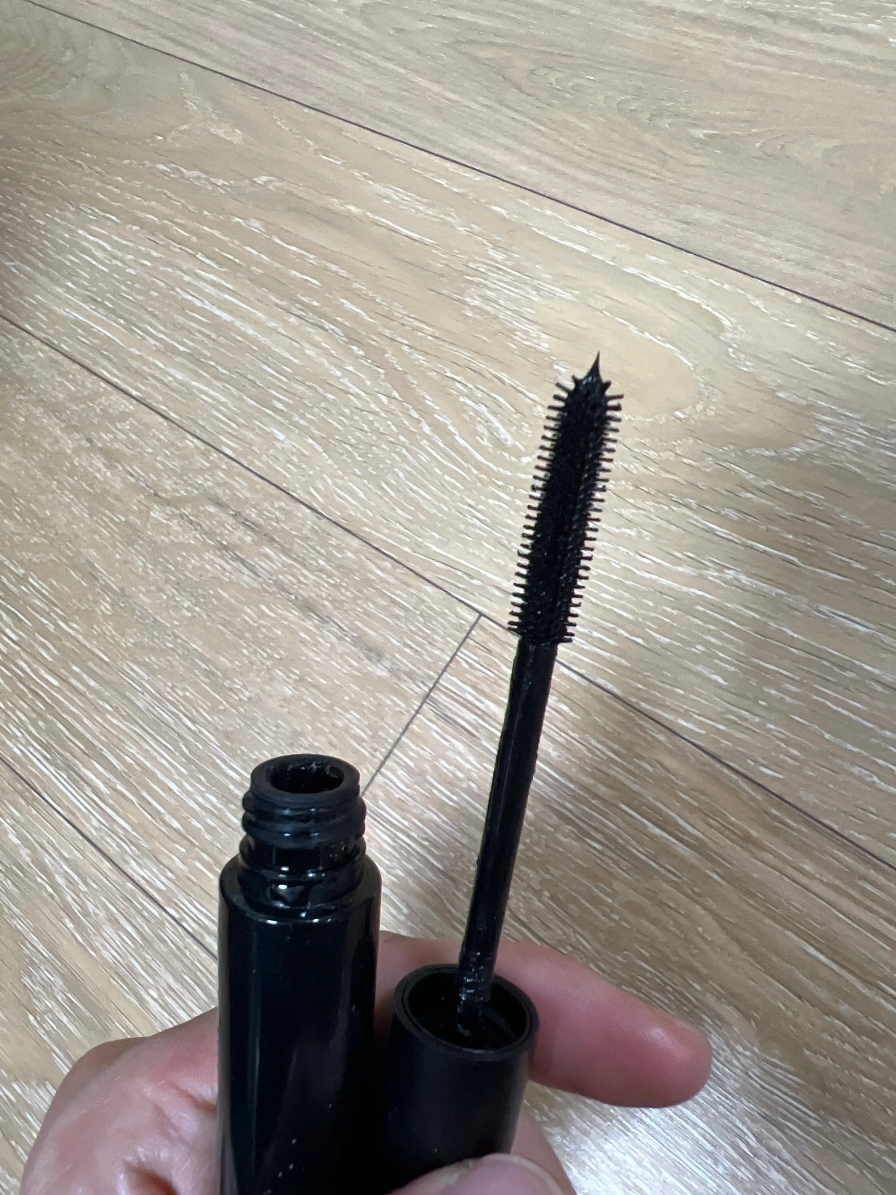 언니의파우치 리뷰 이미지 3 - [제트 컬링 마스카라]