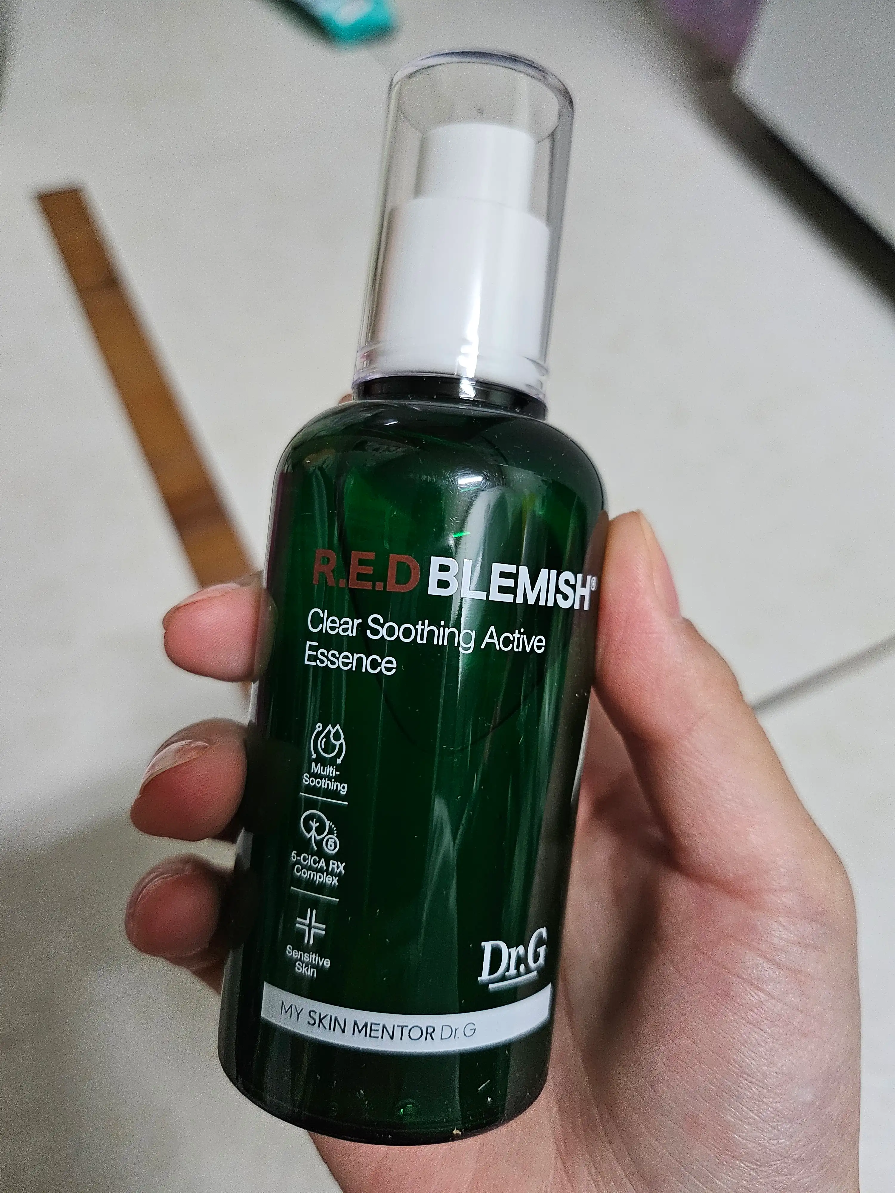 언니의파우치 리뷰 이미지 - [레드 블레미쉬 클리어 수딩 액티브 에센스]