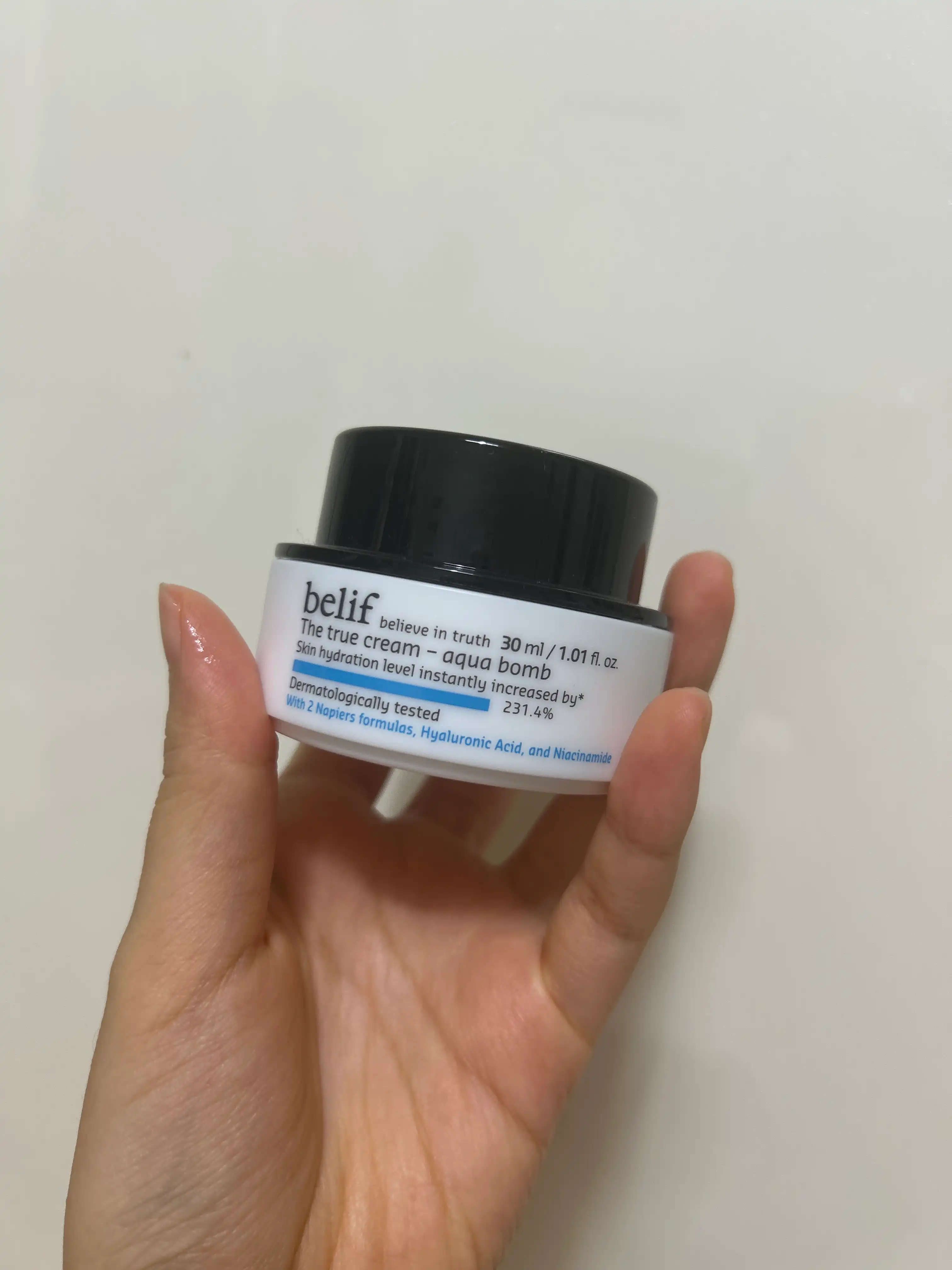 더 트루 크림 아쿠아 밤